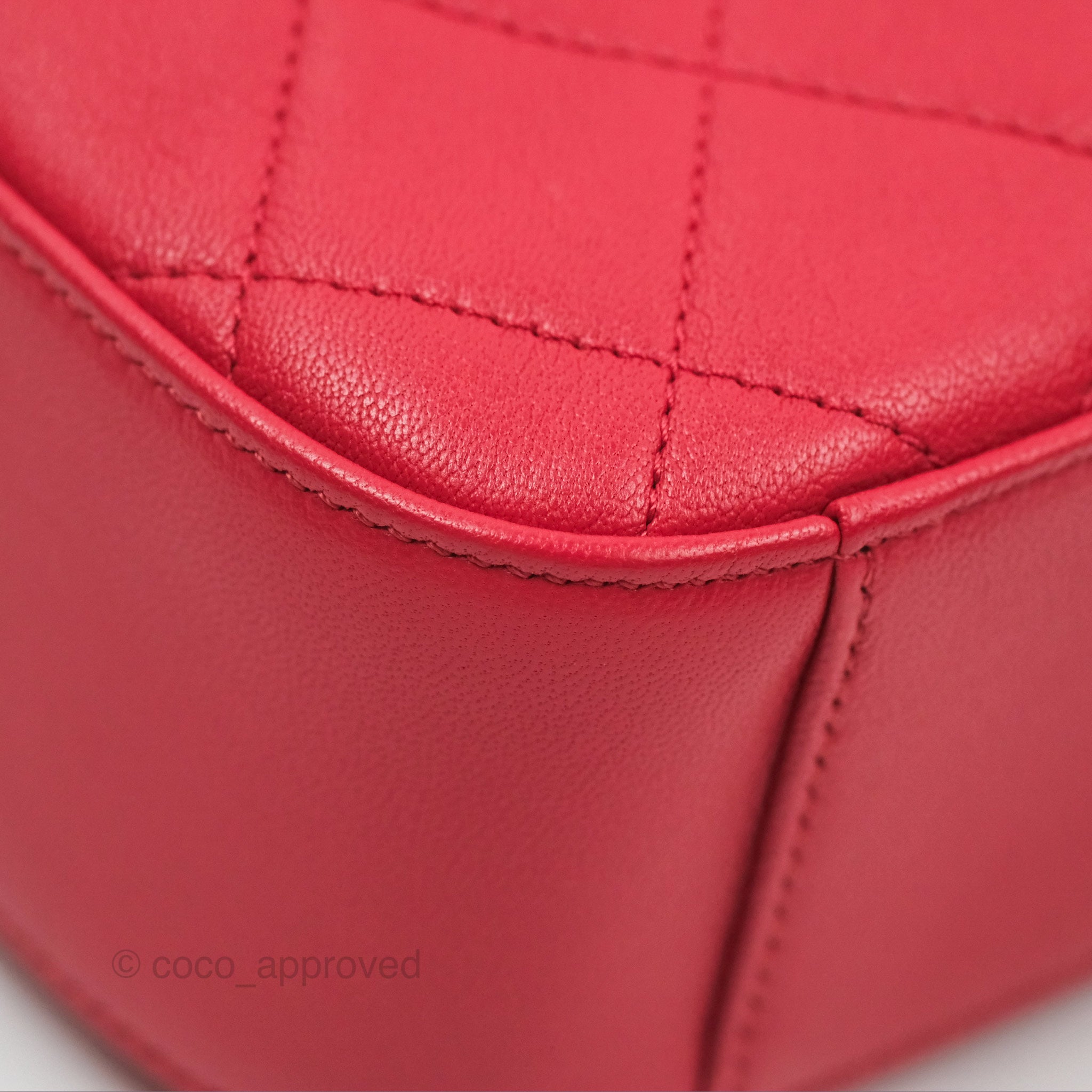 Chanel Red Goatskin Camera Bag with Aged Gold Chain Strap - Luxury Crossbody Bag for Women, Perfect for Parties & Evening Events