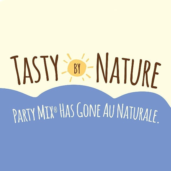 Friskies Party Mix Naturals Gourmet Cat Treats - Healthy Crunchy Snacks for Cats - Perfect for Training, Rewards & Bonding with Your Feline Friend