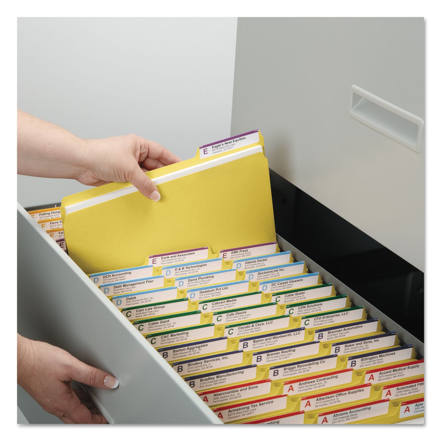 SMEAD SMD21562 Heavy Pressboard Self Tab File Folders - Letter Size, 1/3 Cut, 100-Pack for Office, School, and Home Organization - Perfect for Filing Documents, Records, and Papers