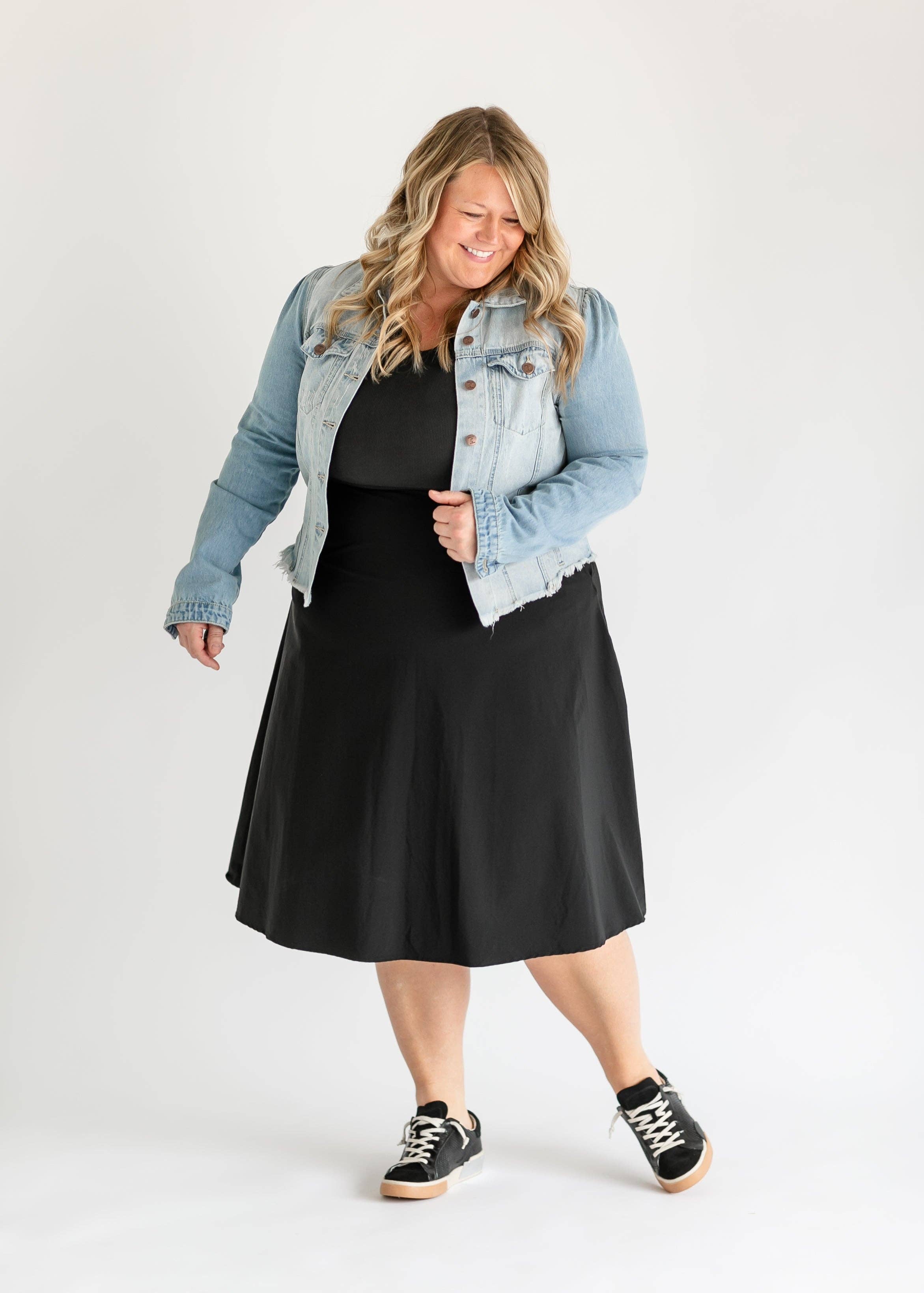 Ariel Women's Denim Jacket - Stylish Lightweight Denim Coat for Casual Outfits | Perfect for Spring, Fall & Everyday Wear