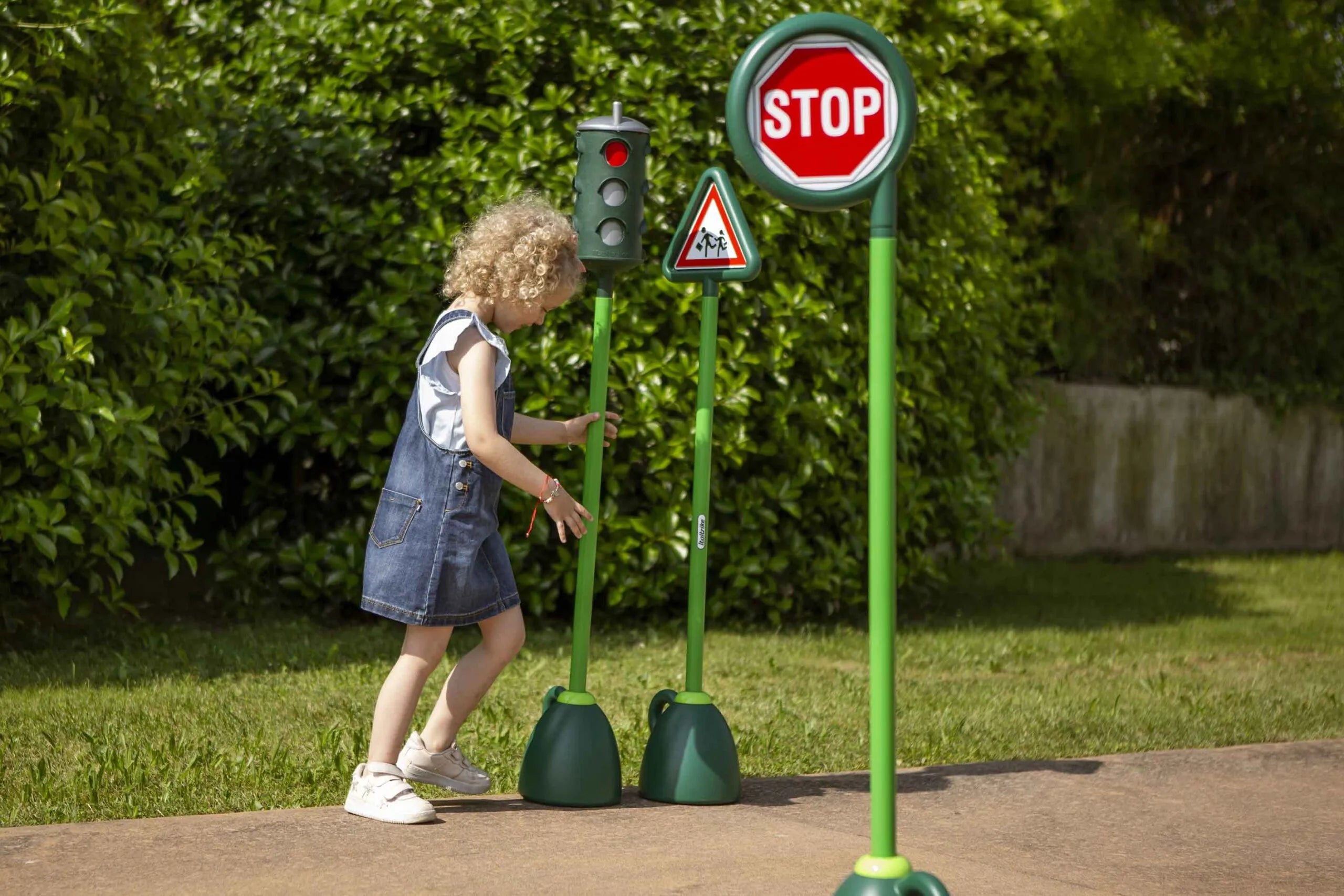 Italtrike Village Kit 2 - Kids Road Safety Educational Toy Set for Preschool Learning & Outdoor Play | Perfect for Classrooms, Daycares & Home Play Areas