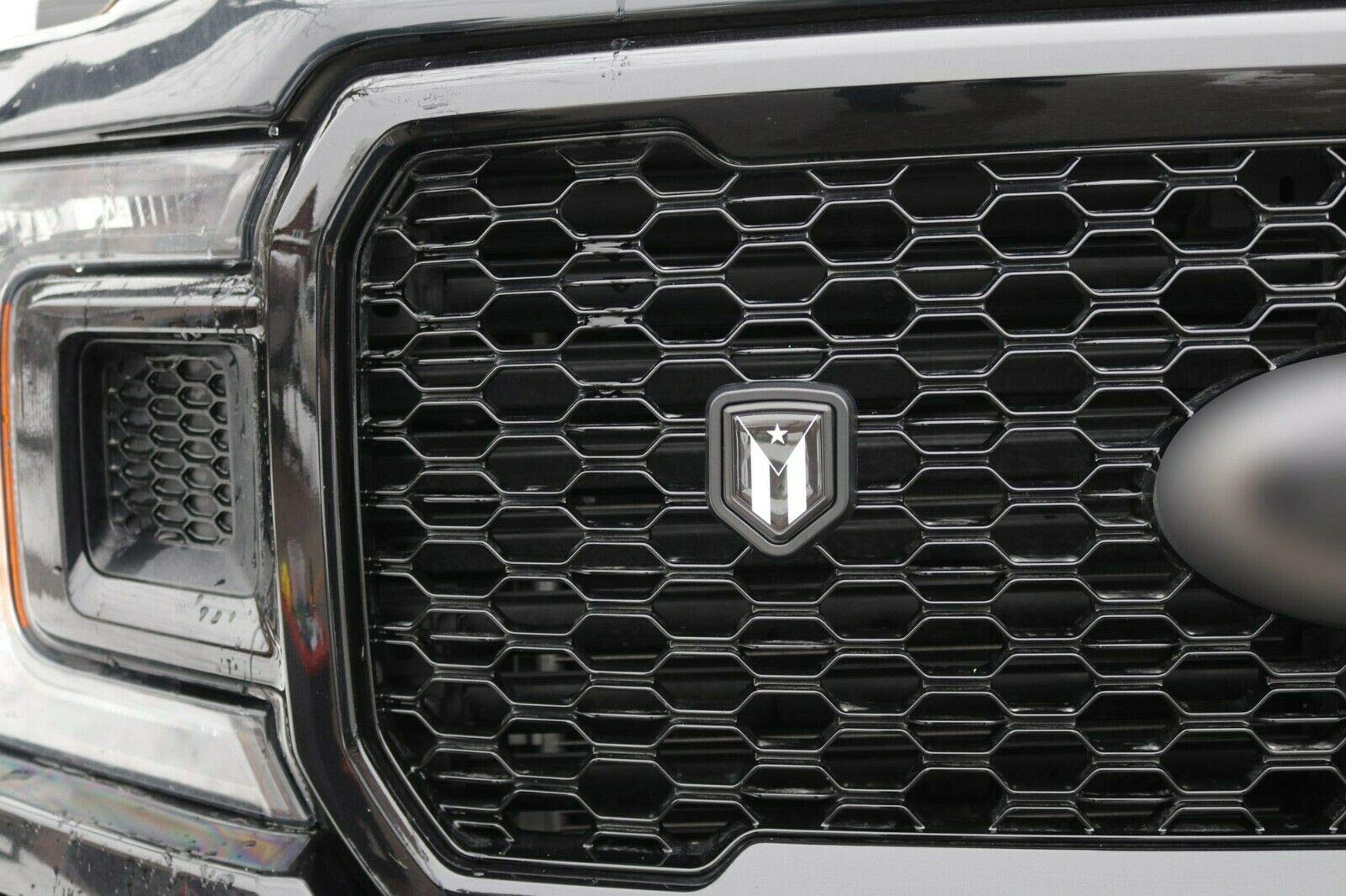 Don't Tread on Me Flag Chrome Emblem 2.6x3.1