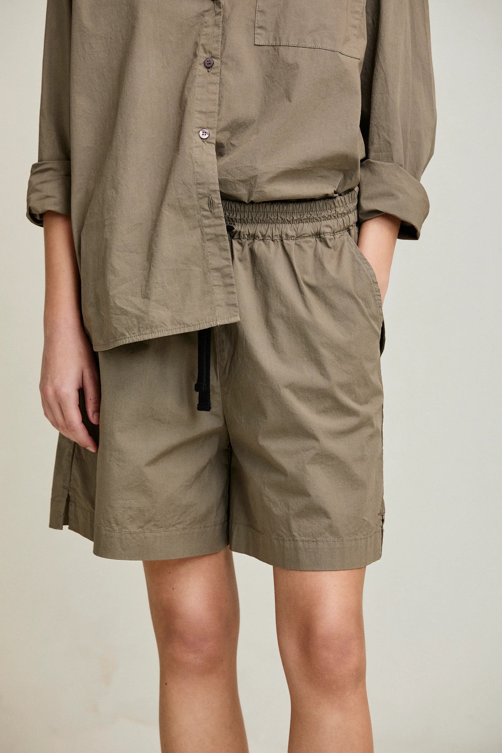 Breathable Cotton Shorts for Men & Women - Lightweight & Comfortable Summer Casual Wear - Perfect for Travel, Hiking, and Outdoor Adventures