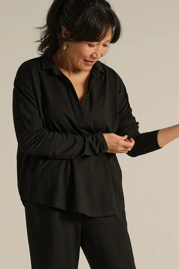 Stevie Top in Black - Stylish Women's Casual Blouse for Everyday Wear & Office Outfits