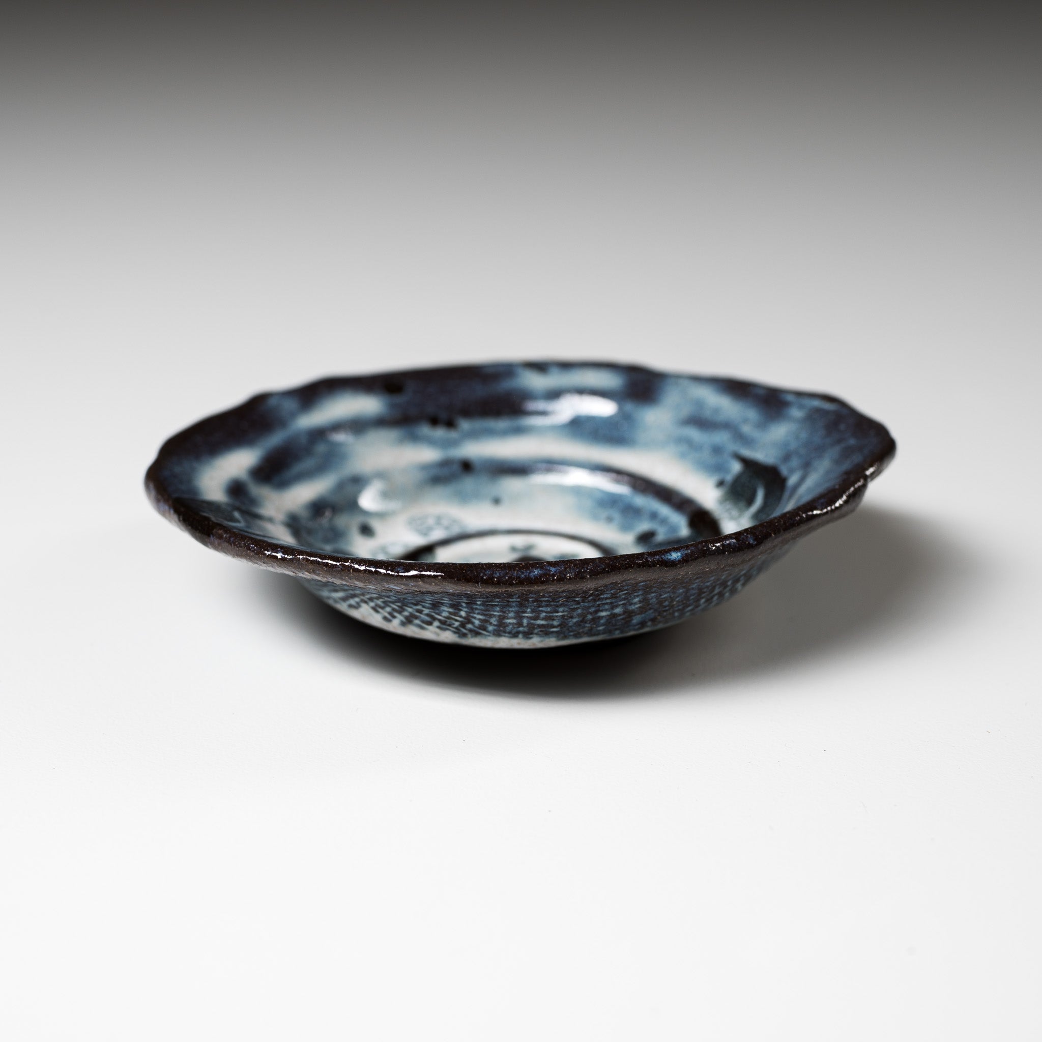 Handcrafted Mino Ware Small Side Dish Plate - Deep Sea Design - 10cm Ceramic Appetizer Plate - Perfect for Sushi, Desserts & Japanese Cuisine