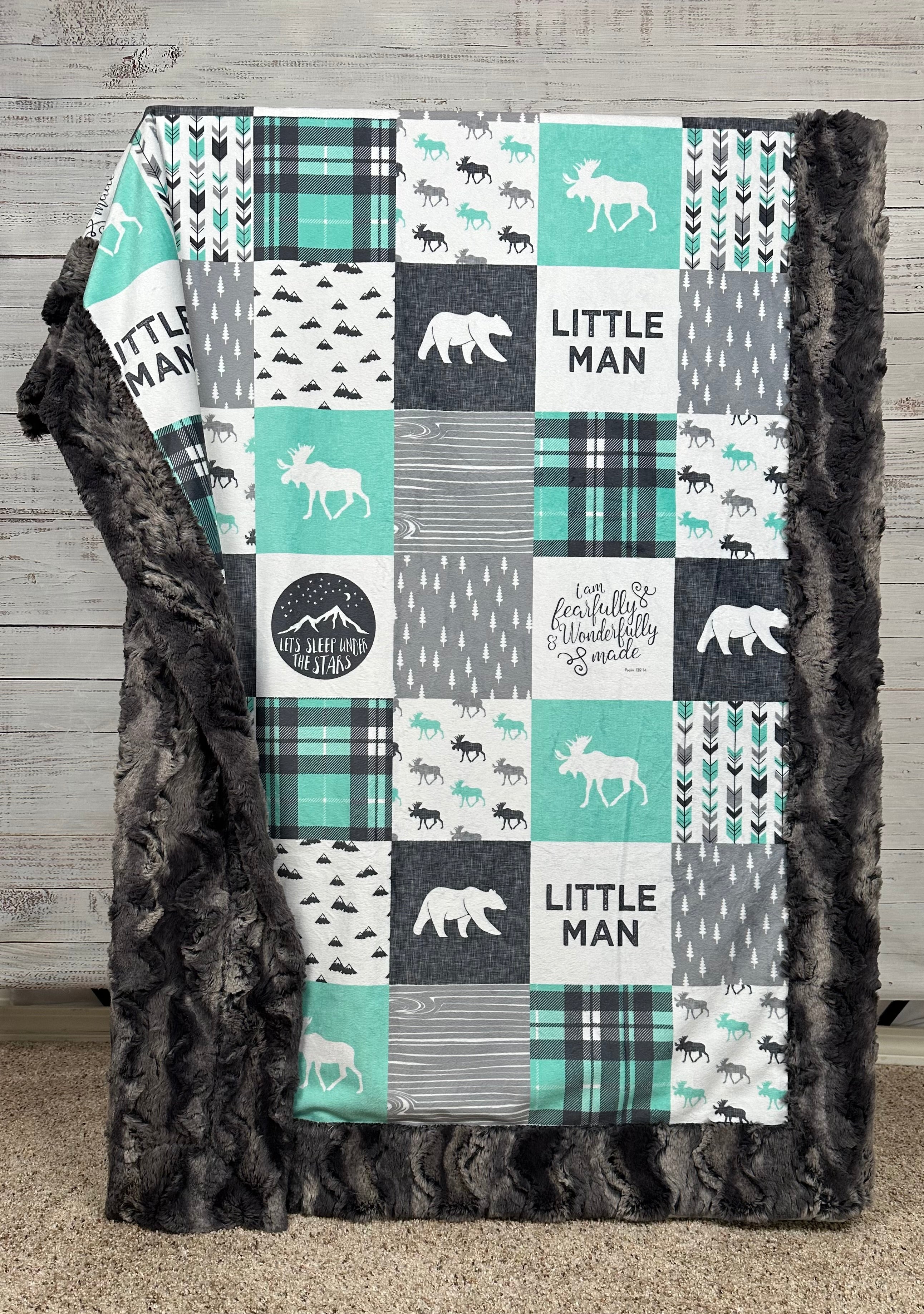 Kids' 40x60 Inch Minky Blanket - Soft Patchwork Star Design with Pillowcase for Cozy Sleep | Perfect for Bedtime, Nursery, and Travel