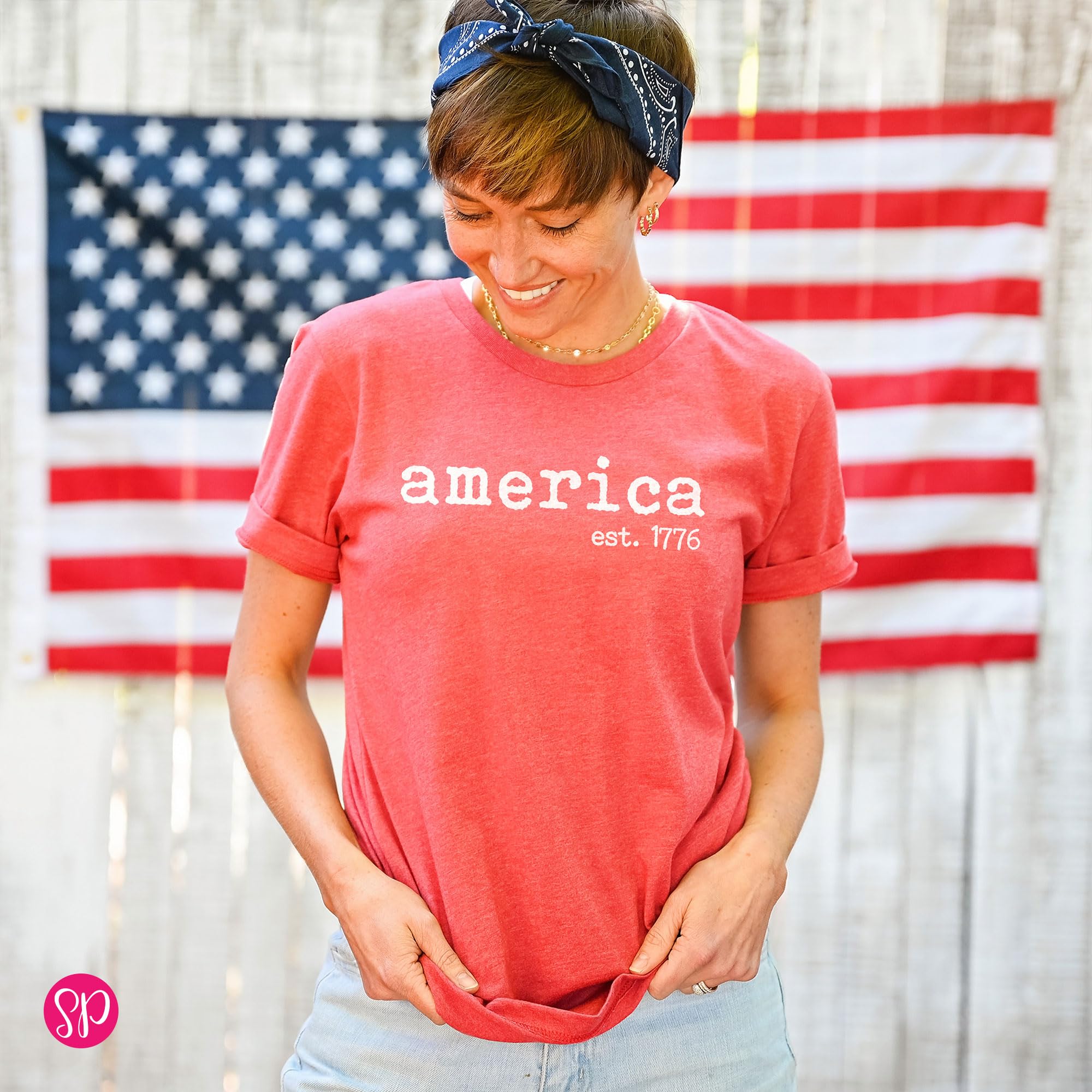 Patriotic USA T-Shirt - America Est. 1776 Fourth of July American Flag Design - Perfect for Independence Day Celebrations, BBQ Parties & Patriotic Events