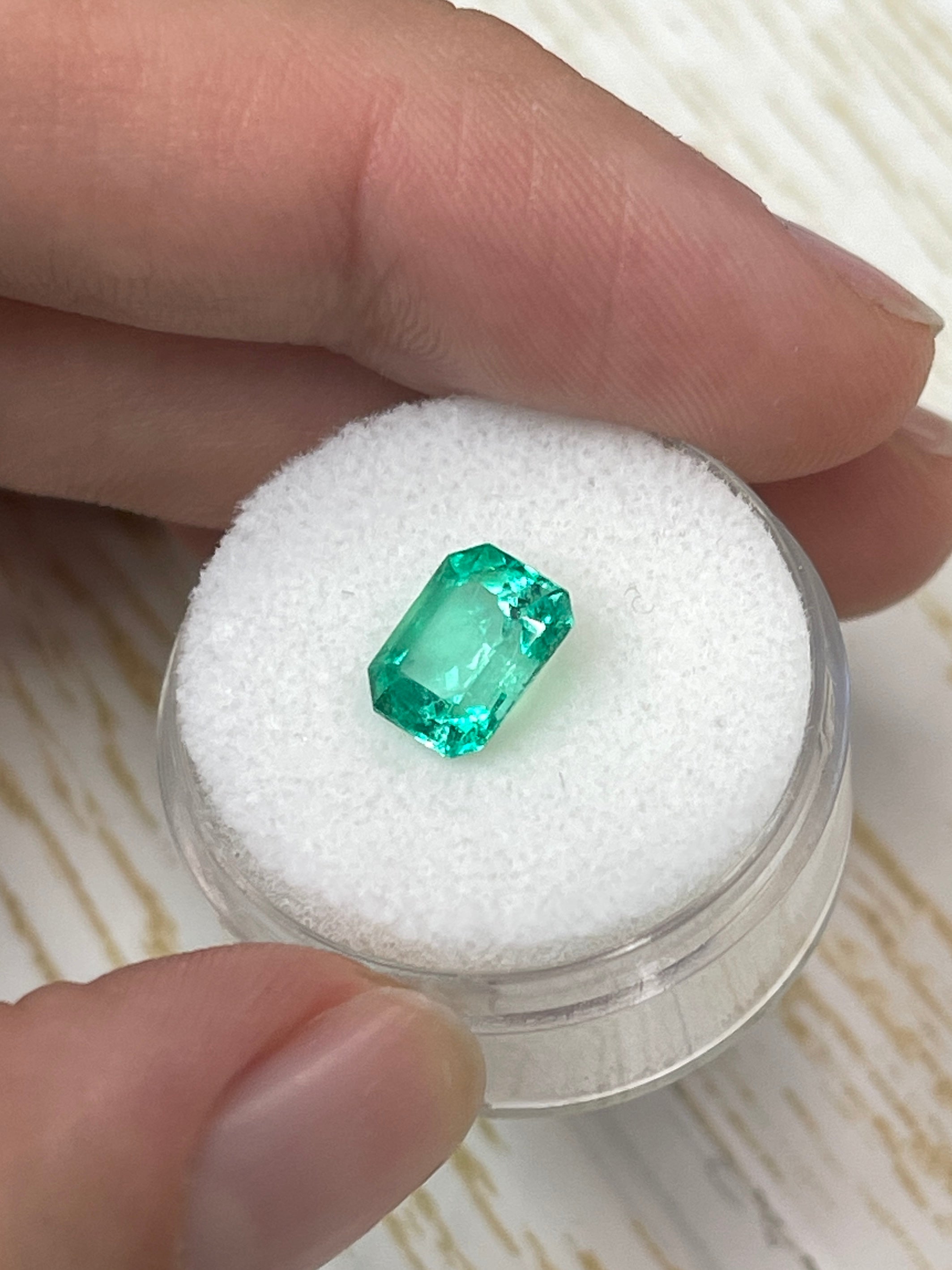 2.07 Carat 9x7mm Muzo Green Natural Colombian Loose Emerald - Emerald Cut Gemstone for Jewelry Making, Engagement Rings & Luxury Gifts