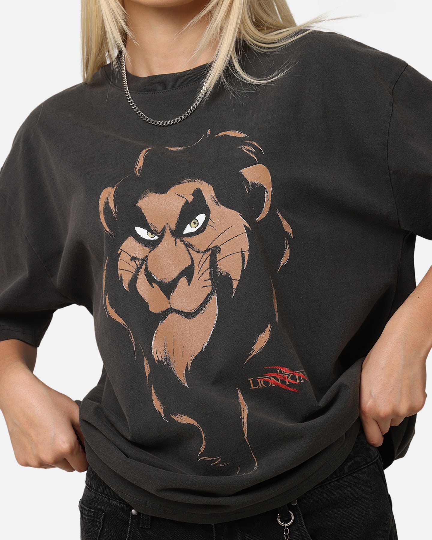 Disney The Lion King Scar Heavyweight T-Shirt - Black Vintage Wash | Officially Licensed Cotton Tee for Men & Women - Perfect for Cosplay, Movie Nights & Disney Fans