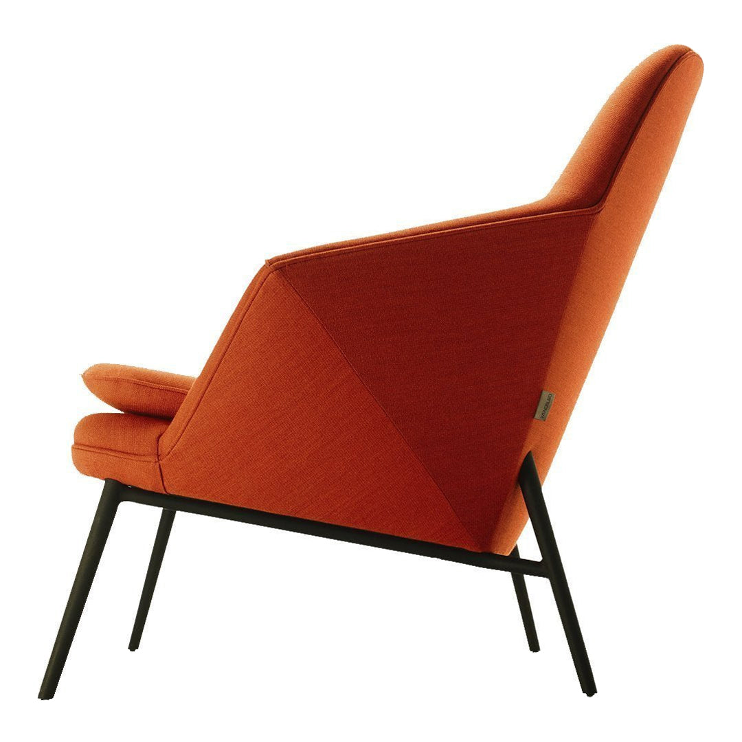 365 North Hug Chair Wendelbo - Modern Lounge Chair for Living Room, Bedroom & Office - Comfortable Scandinavian Design for Relaxing & Reading