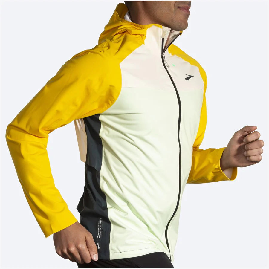 Men's Brooks High Point Waterproof Jacket - Lightweight Raincoat for Hiking & Outdoor Activities | Windproof & Breathable Jacket for Running, Camping & Travel
