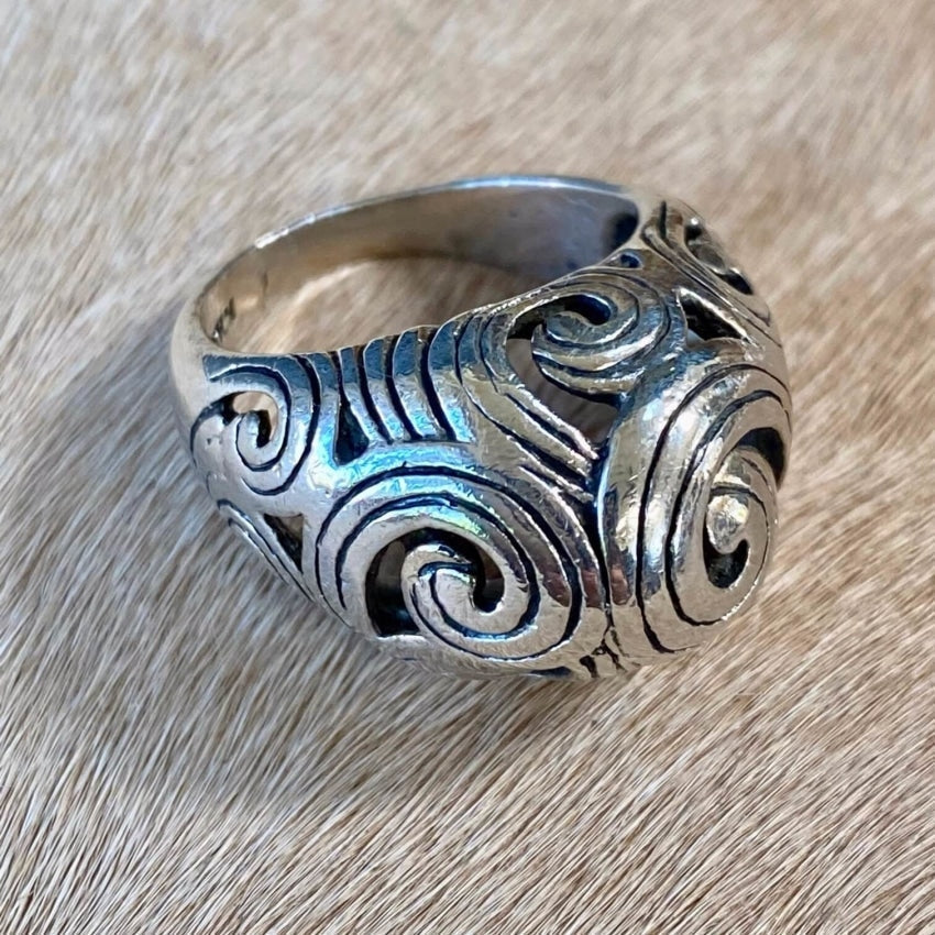925 Sterling Silver Swirl Dome Ring for Women - Size 9 | Elegant Stackable Jewelry for Everyday Wear, Date Night & Special Occasions