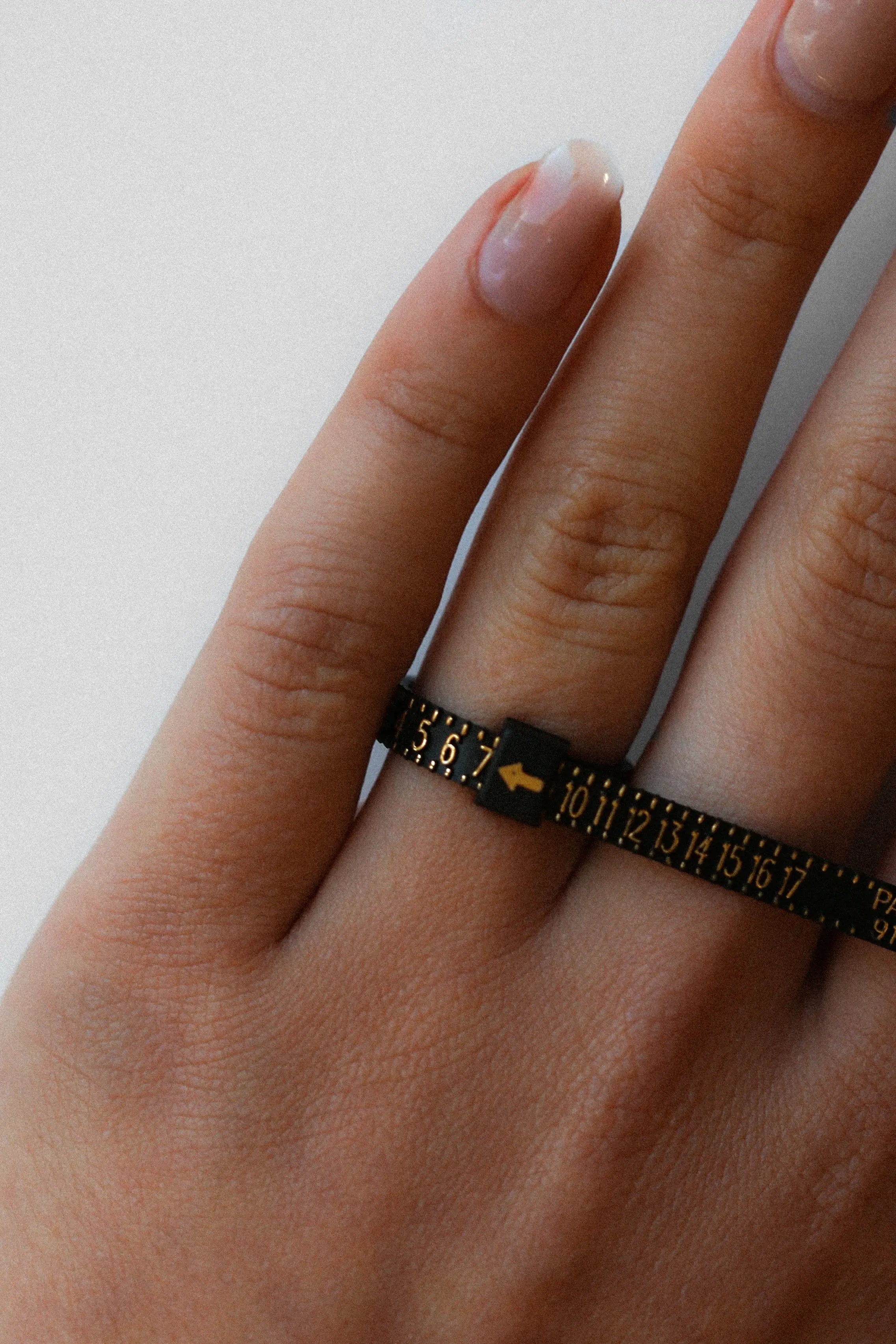 Free Ring Sizer Tool - Accurate Ring Size Measurement for Jewelry Shopping | Perfect for Proposals, Weddings & Gifts