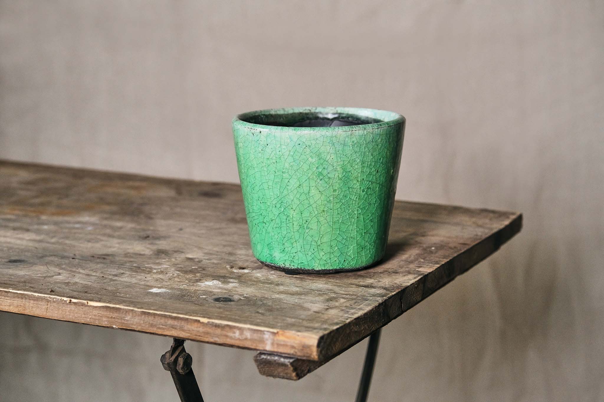 Vibrant Green Crackle Glazed Ceramic Pot - 14cm Diameter - Perfect for Indoor Plants, Succulents, and Home Decor