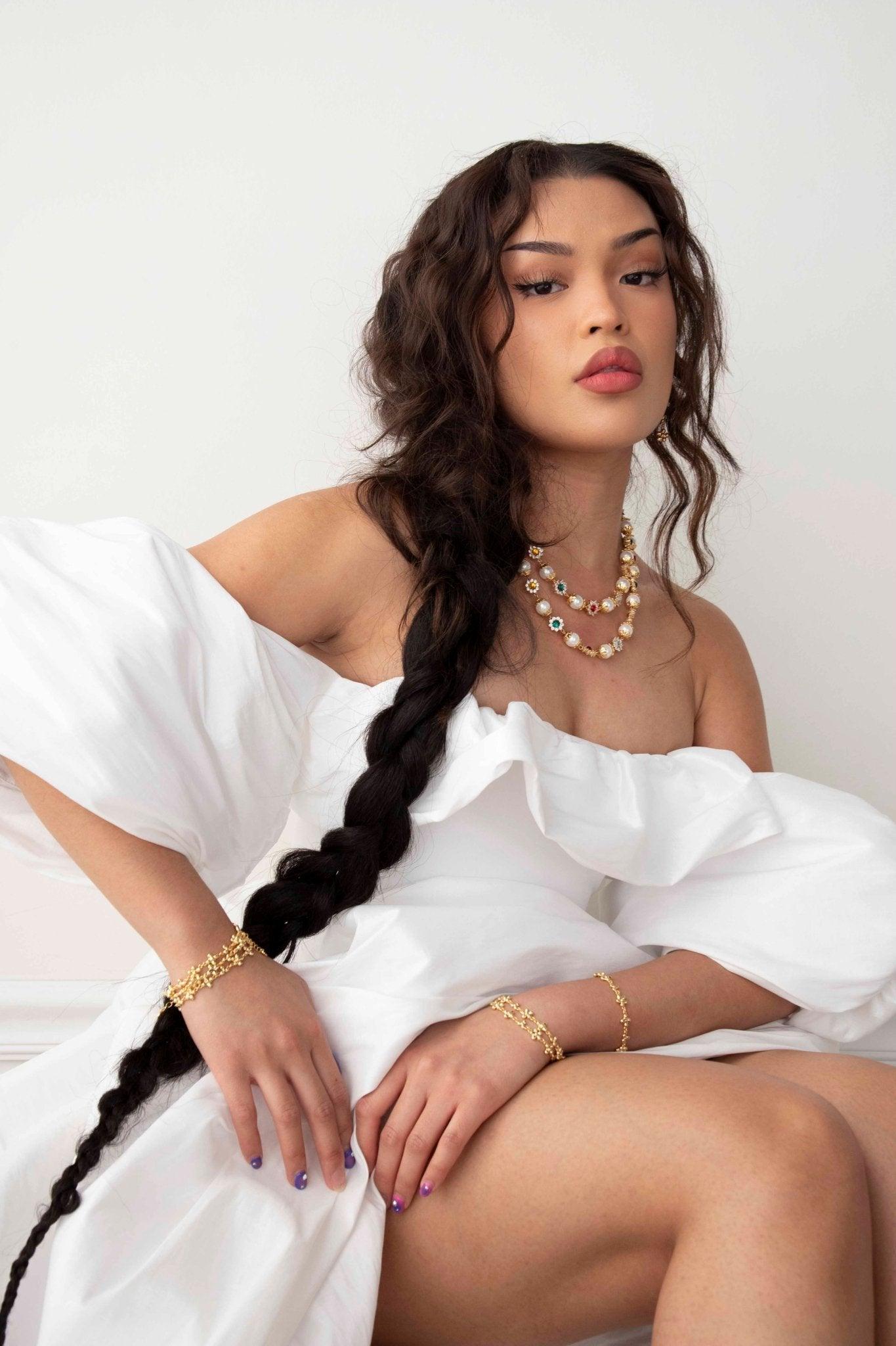 Elegant Daisy Pearl Necklace for Women - Freshwater Cultured Pearls, Dainty Floral Jewelry Gift for Her - Perfect for Weddings, Anniversaries & Special Occasions