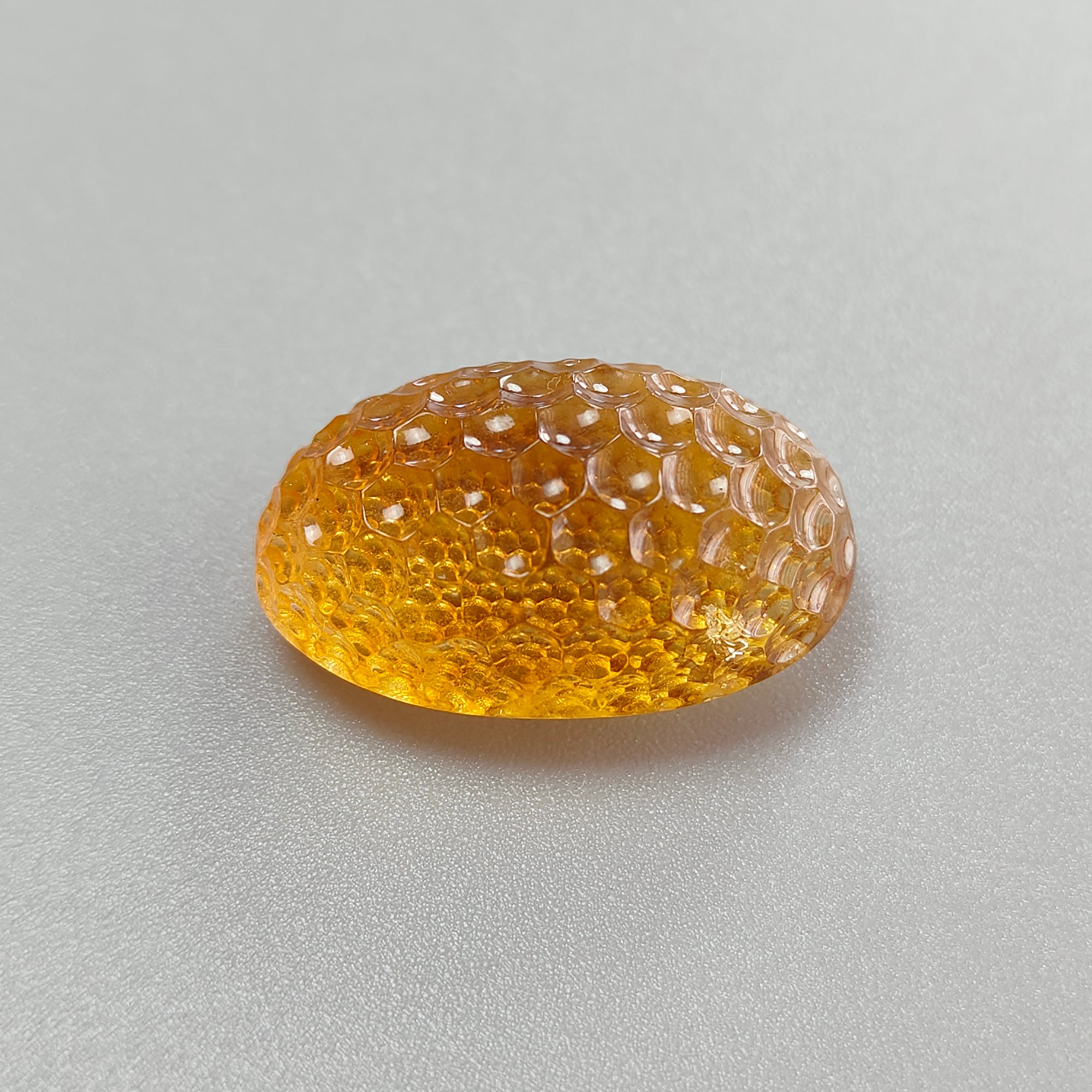 Natural Untreated Yellow Citrine Gemstone Carving - 38.30cts Oval Shape 27x17mm for Jewelry Making, Handcrafted Pendant, Necklace & Ring Designs - Perfect for Birthstone Gifts, Spiritual Healing & Fashion Accessories