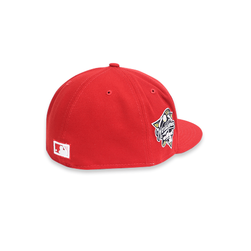 New York Yankees 2000 World Series Red 59FIFTY Fitted Baseball Cap for Men - Perfect for Game Day, Sports Events & Yankees Fans Collection