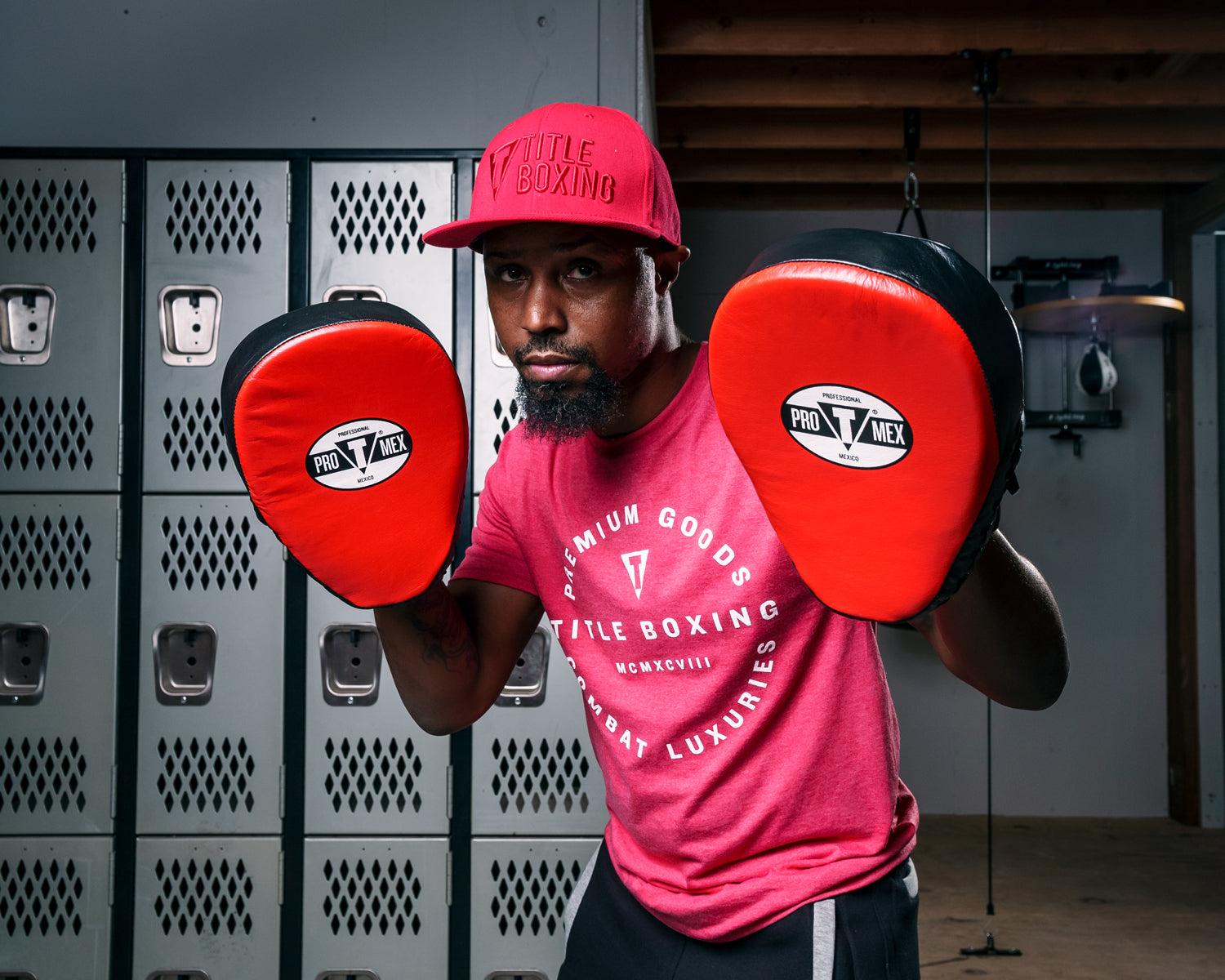 Pro Mex Pantera Curved Punch Mitts 3.0 - Premium Boxing Training Gloves for MMA, Kickboxing & Muay Thai - Ideal for Sparring, Bag Work & Fitness Training