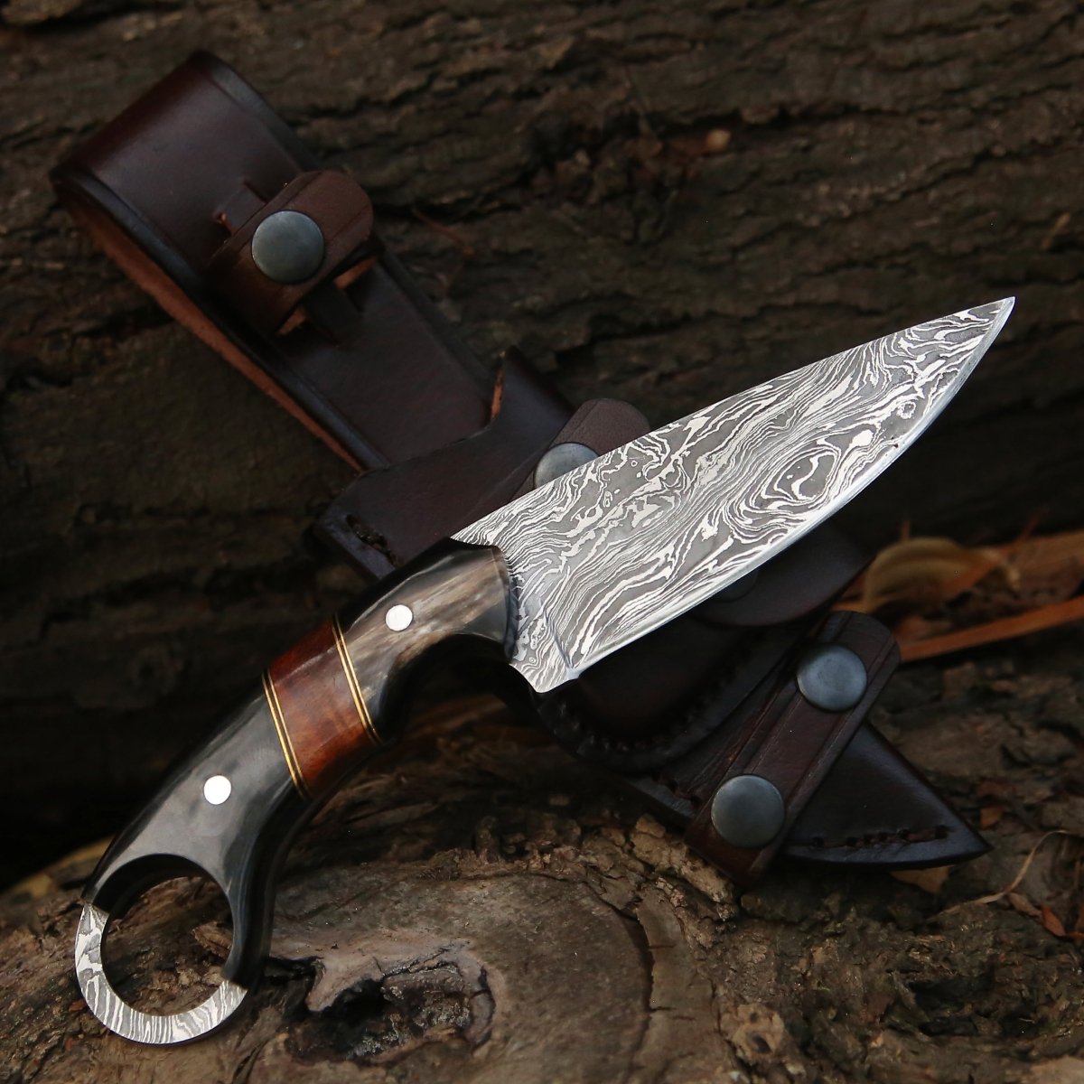Premium Shadow Damascus Knife with Horn & Exotic Rosewood Handle - Handcrafted Chef Knife for Professional Cooking, Outdoor Camping & Survival Gear
