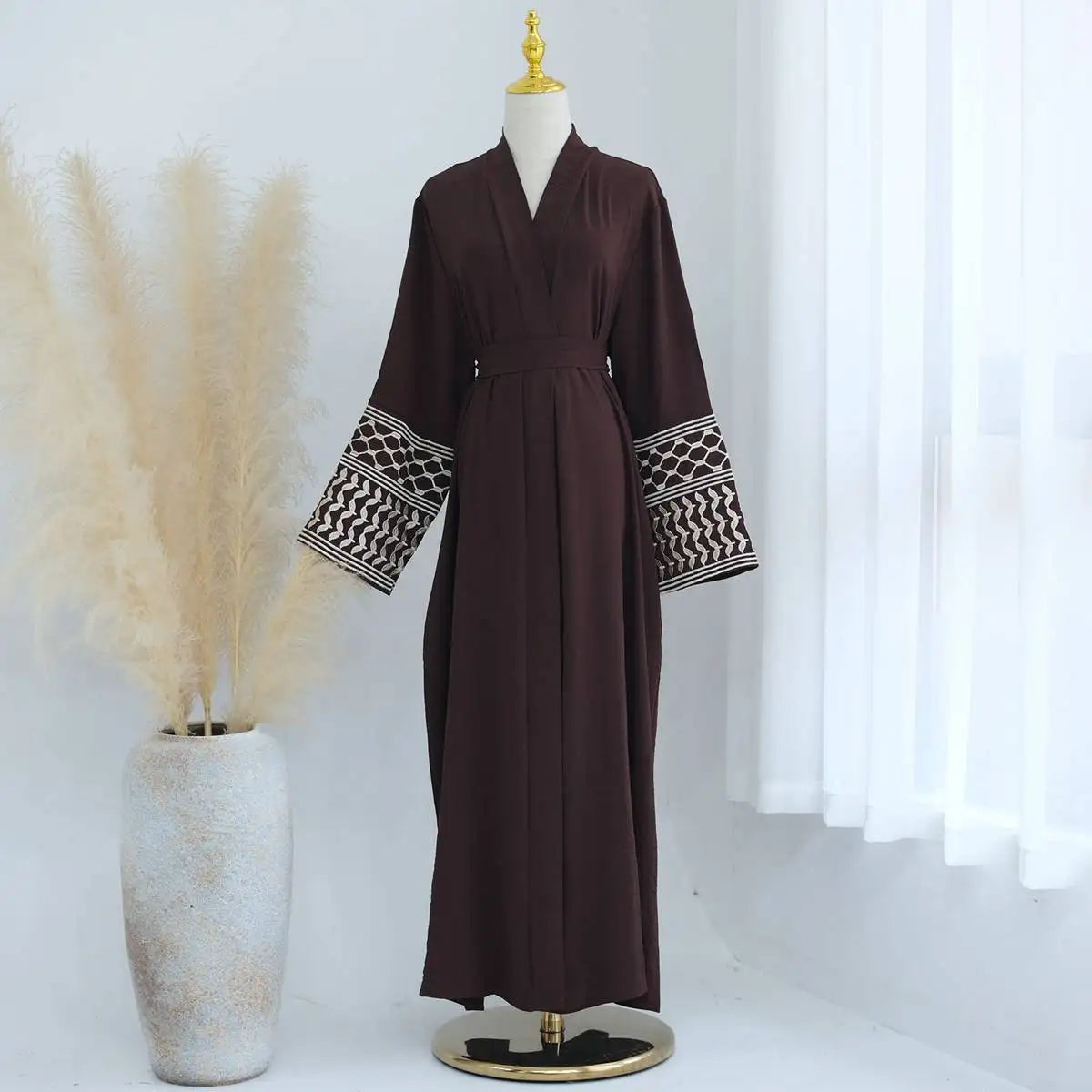 Elegant Muslim Women's Open Abaya Dress with Embroidery Sleeves - Modest Islamic Clothing for Prayer, Eid & Special Occasions