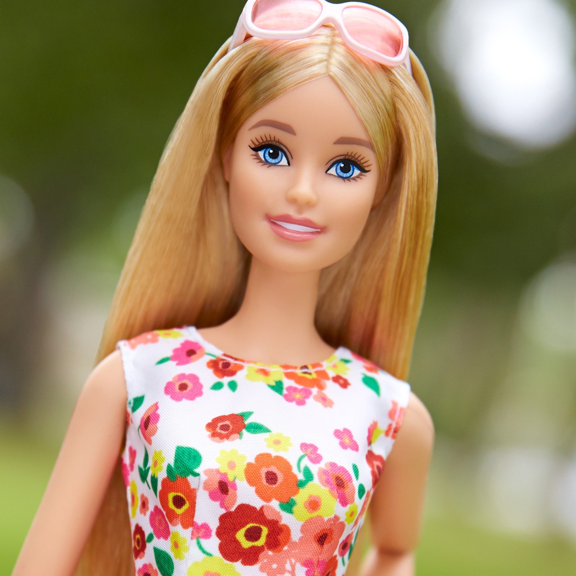 Barbie Collector Doll - Park Pretty for Display & Gifting