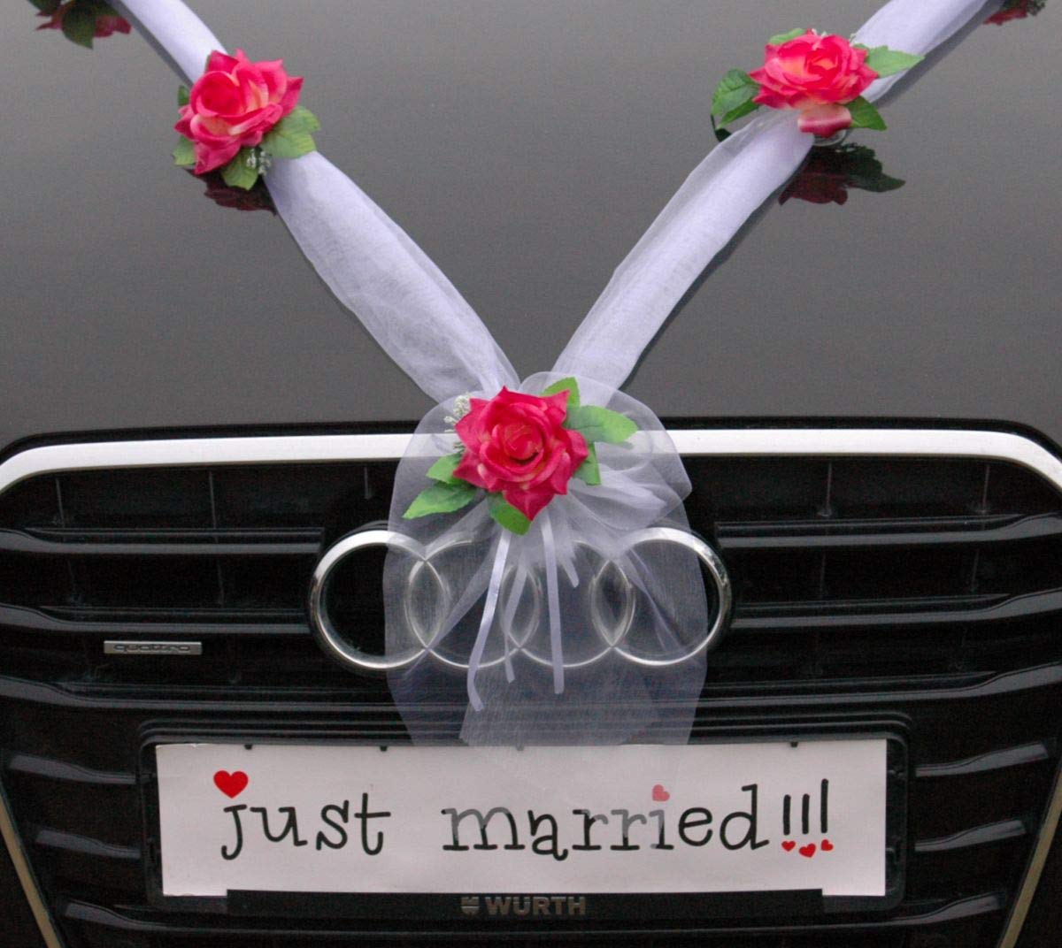 Elegant Burgundy & White Rose Garland for Wedding Car Decor - Bridal Couple Car Jewelry - Perfect for Wedding Day, Anniversary & Romantic Celebrations