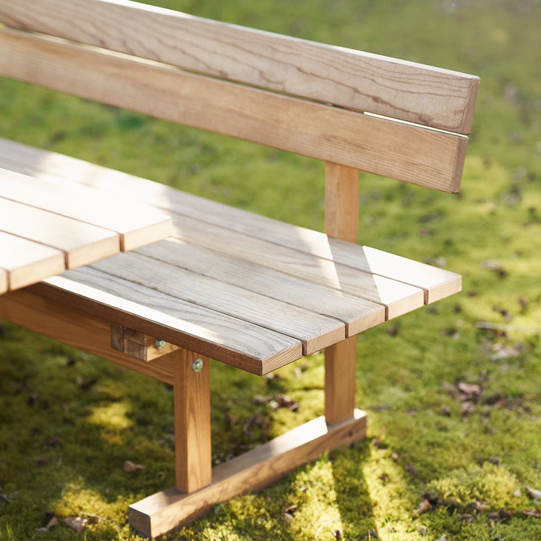 Ermelunden Outdoor Bench - Durable Weather-Resistant Garden Bench for Patio, Backyard, and Park - Perfect for Relaxing and Entertaining Outdoors