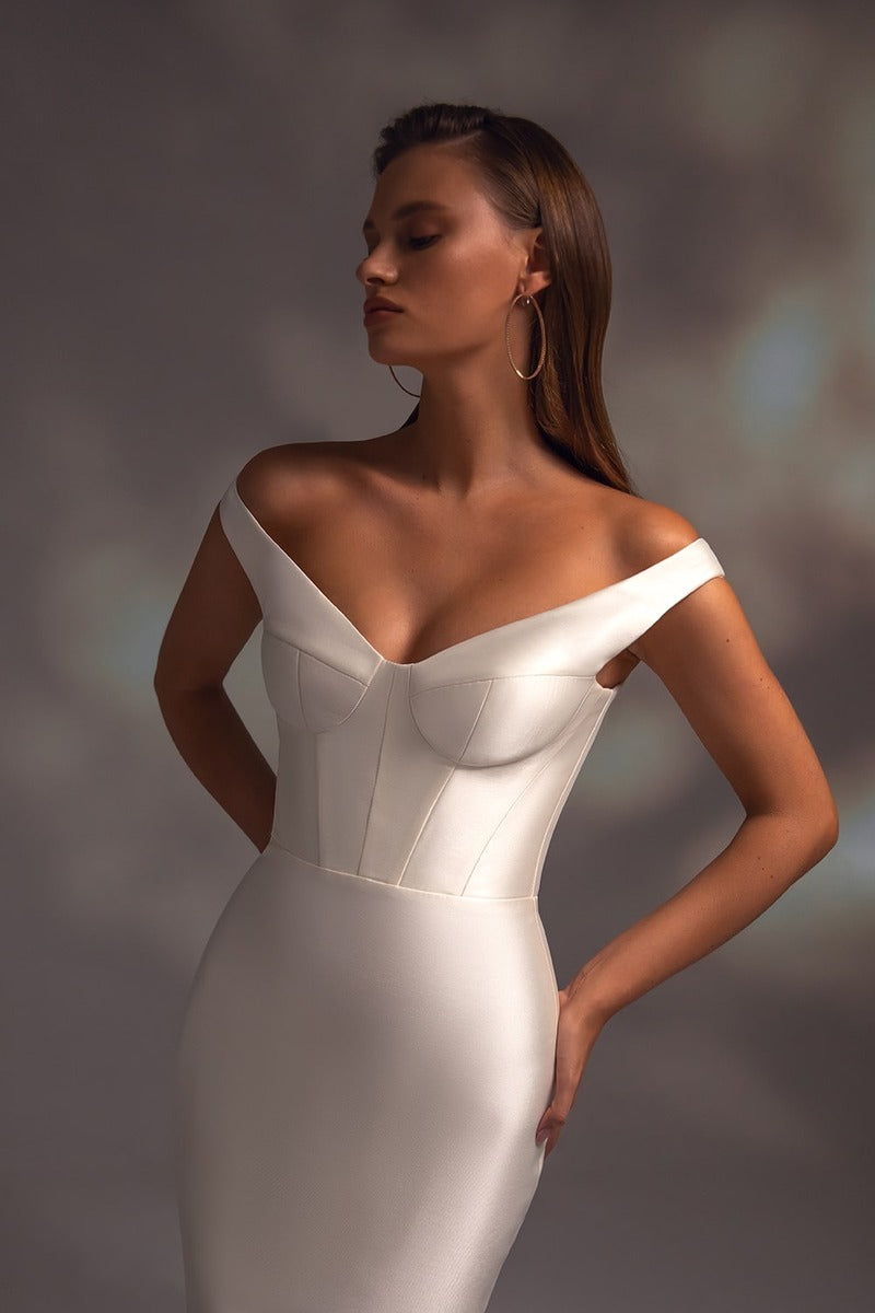 Ritzy - Premium Fashion & Accessories for Women | Trendy Outfits, Handbags & Jewelry | Perfect for Parties, Work & Everyday Wear