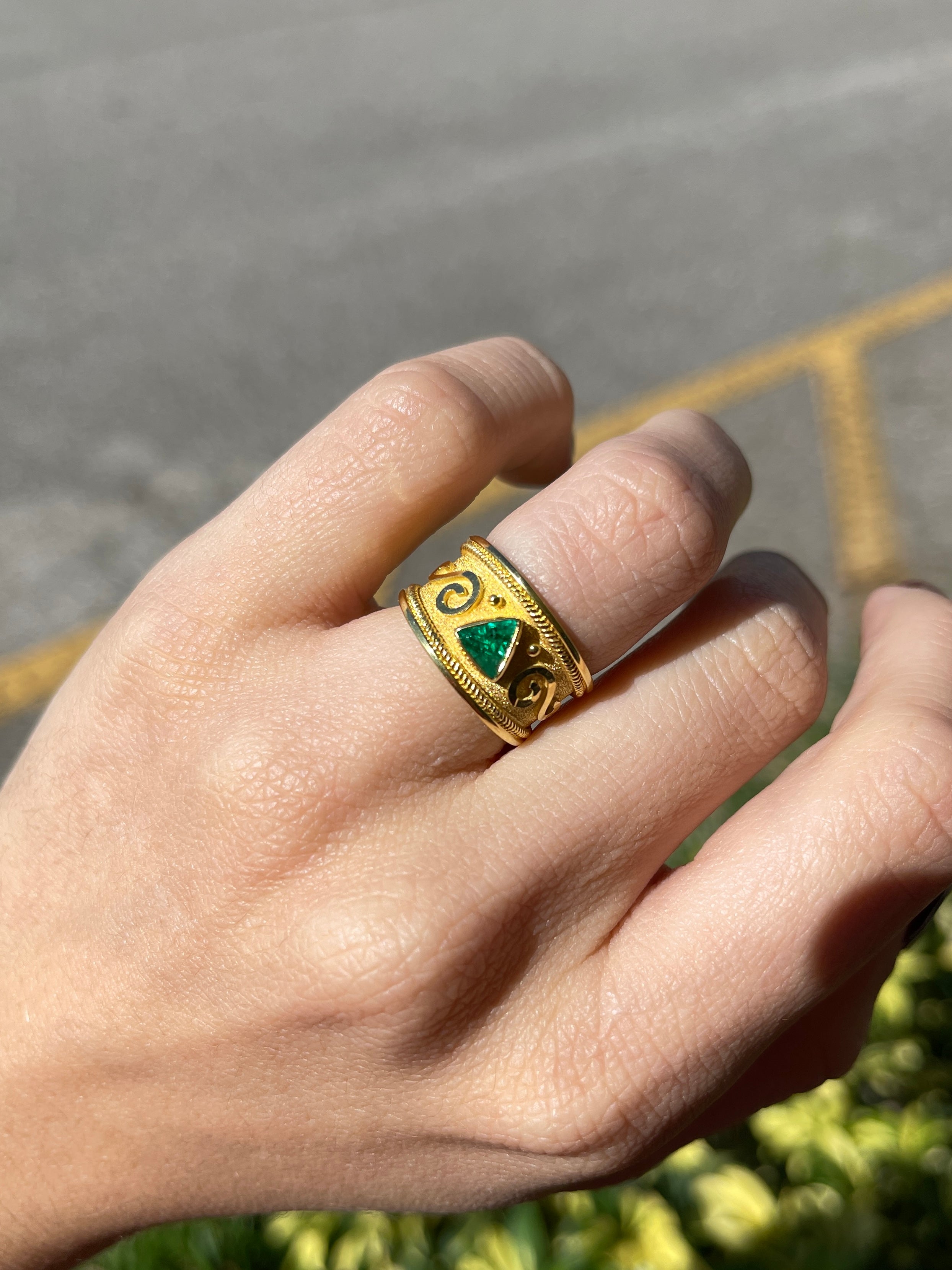 18K Gold Byzantine Trillion Cut Emerald Solitaire Ring - Size 6 - Elegant Wedding, Engagement & Anniversary Jewelry Gift for Women