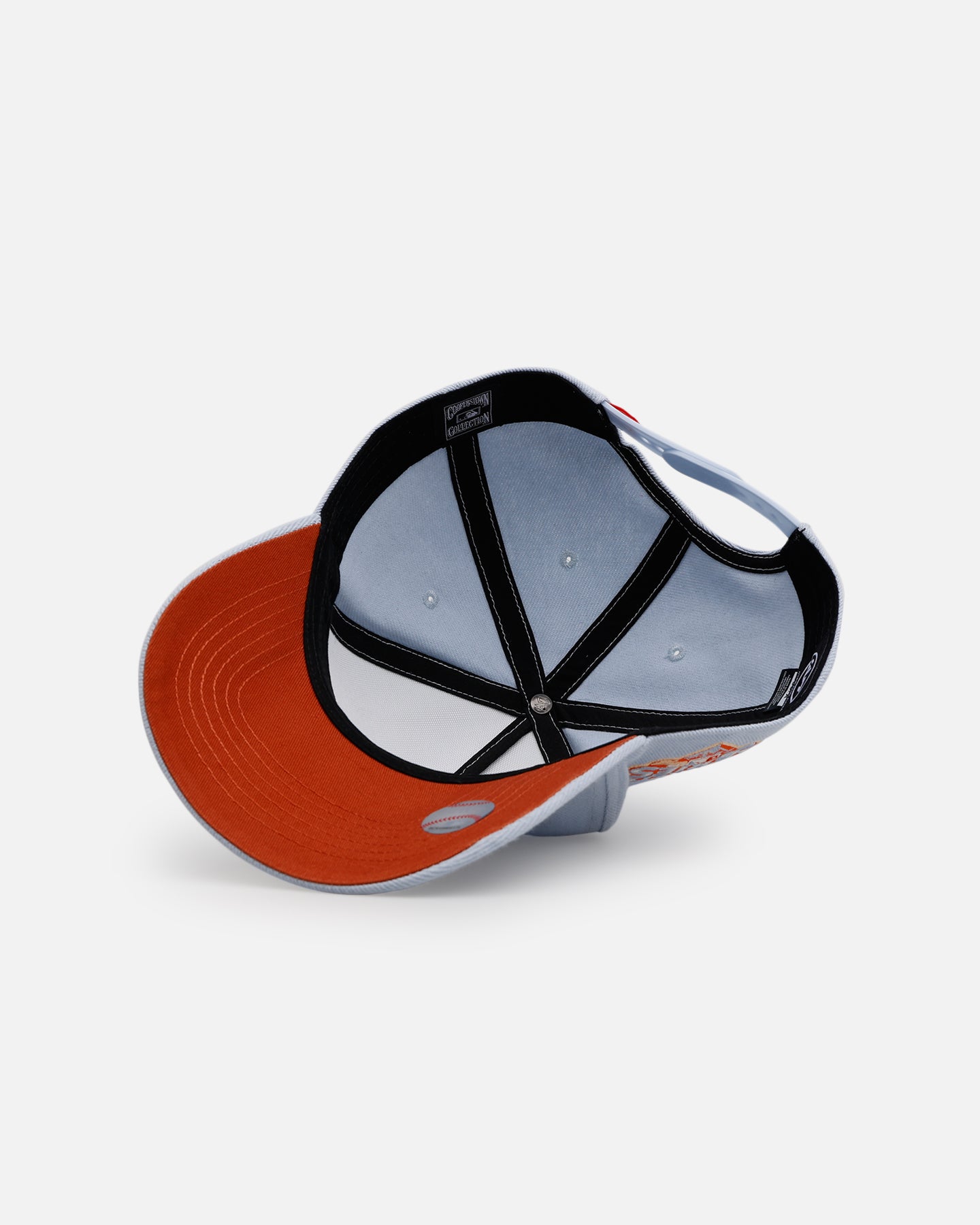 New York Yankees 'Overstitch' 47 Offside Snapback Cap - Light Blue Adjustable Baseball Hat for Men & Women - Perfect for Games, Streetwear & Fan Collections