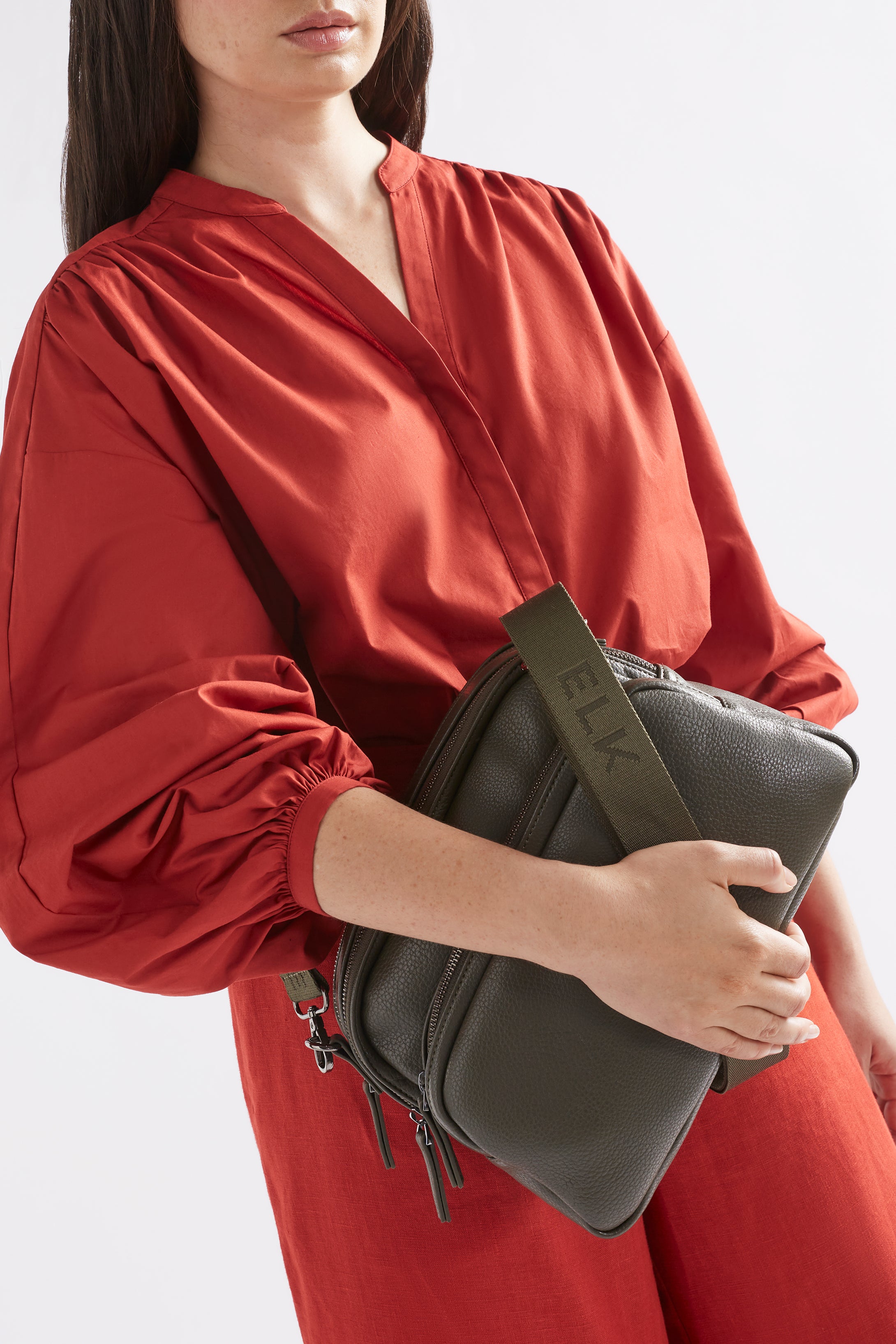 Stylish Beya Crossbody Bag for Women - Fashionable & Durable Leather Shoulder Purse - Perfect for Travel, Work, and Everyday Use