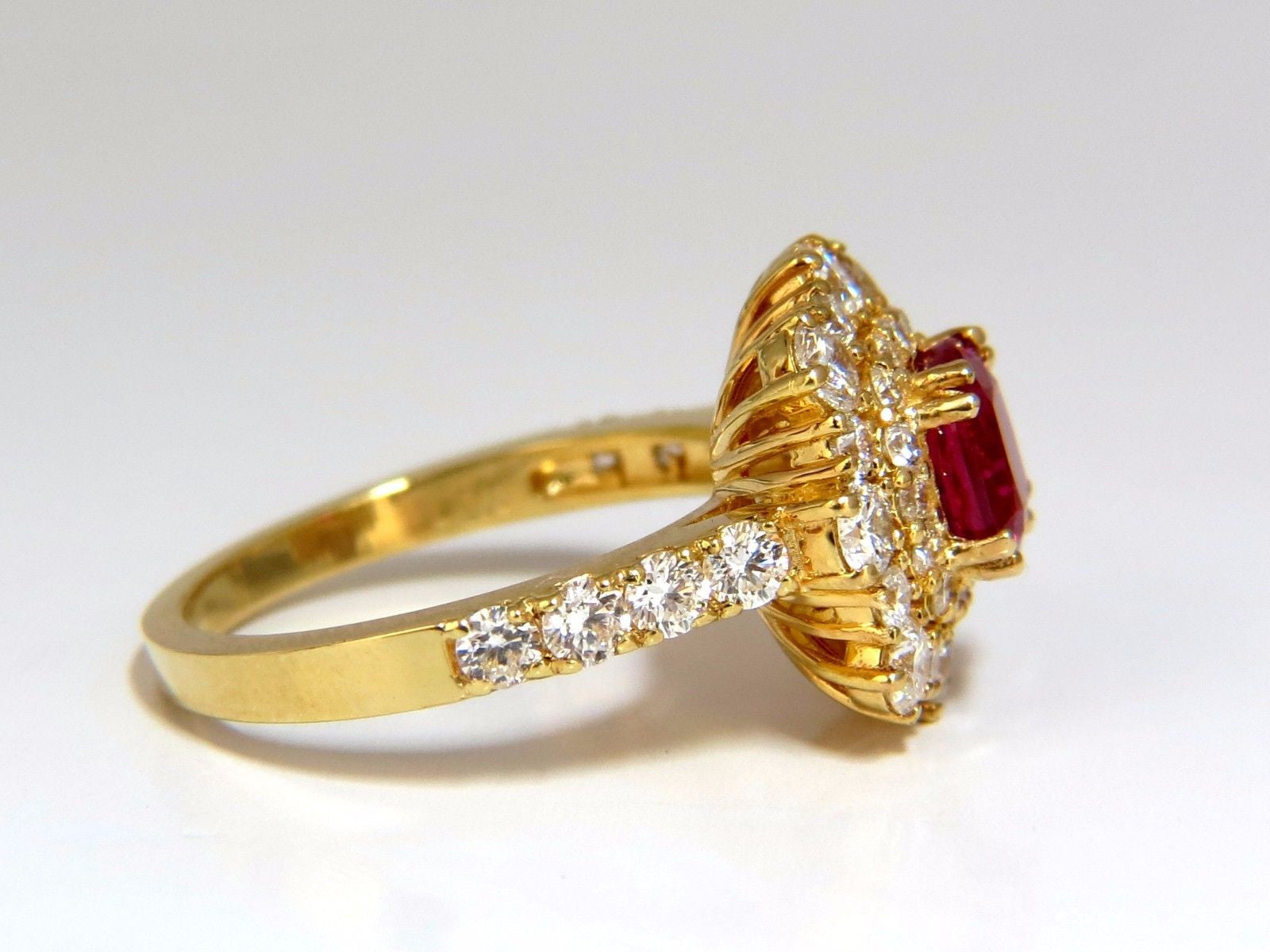 GIA Certified 3.24 Carat Natural Red Ruby Diamond Ring in 18K Gold - Elegant Cocktail Ring for Women, Perfect for Evening Parties, Weddings & Special Occasions