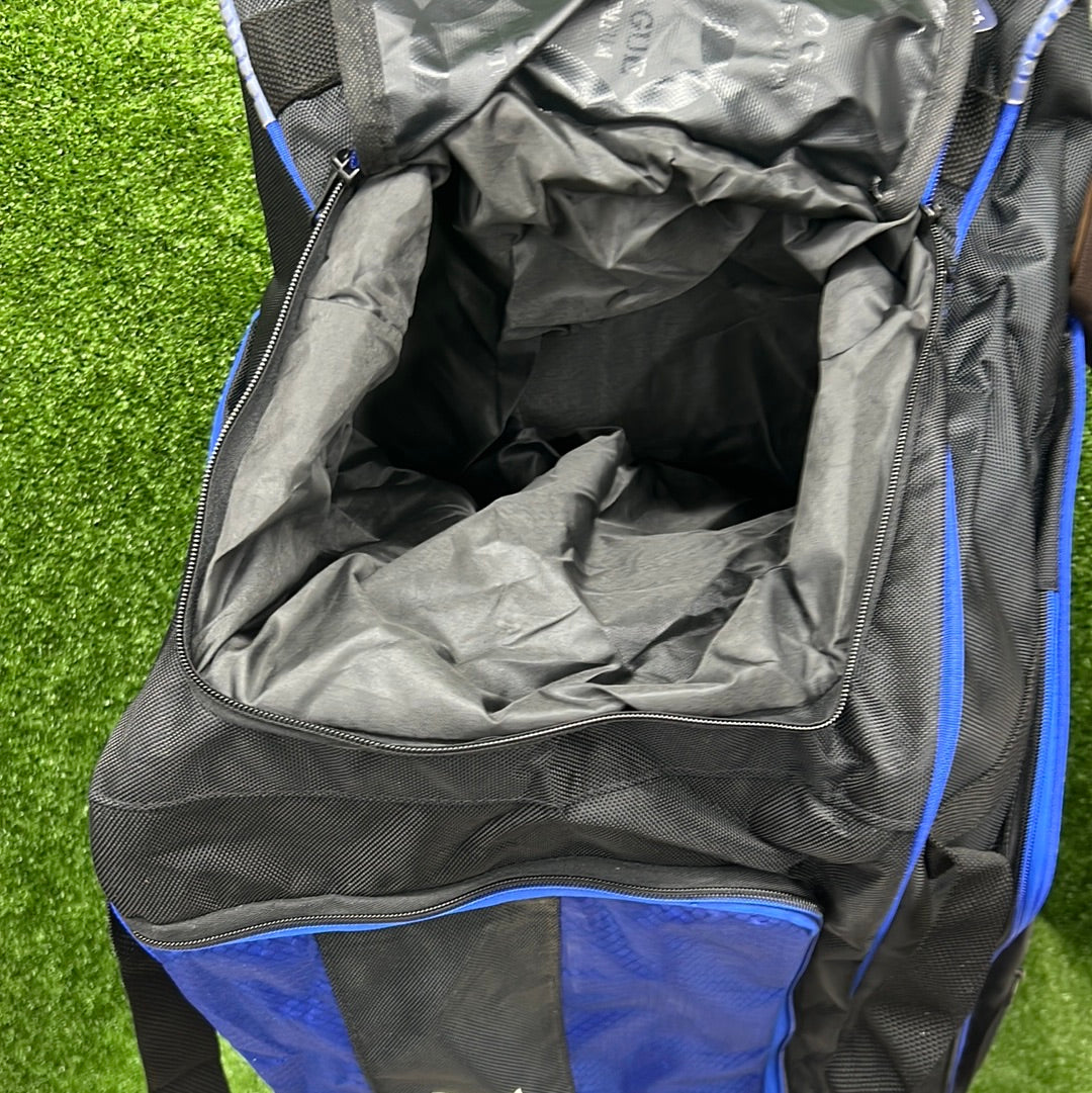 Reebok Master Blaster Wheelie Adult Cricket Kit Bag - Durable Cricket Equipment Bag for Training & Matches - Perfect for Cricket Players & Sports Enthusiasts