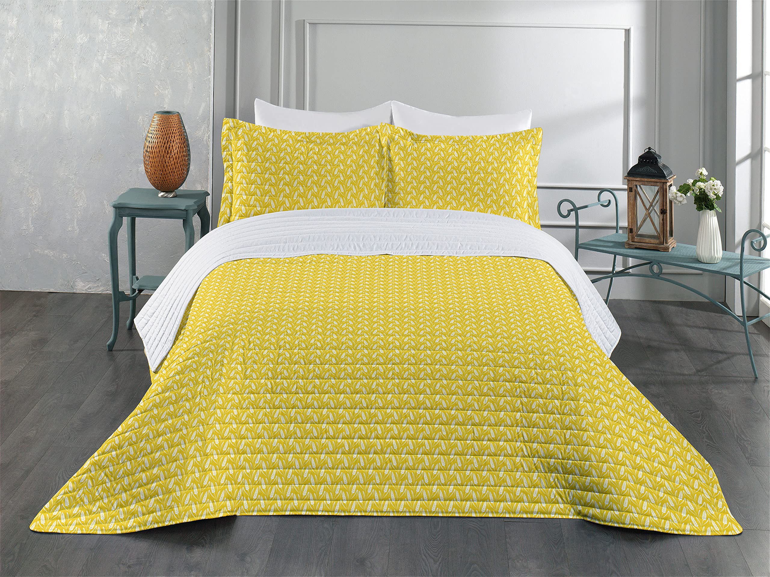 Ambesonne Yellow and White Microfiber Bedspread Set - Queen Size Soft Bedding with Pillow Shams & Comforter, Wheat Ear Silhouette Design in Earthy Tones | Perfect for Farmhouse, Rustic or Country Style Bedrooms