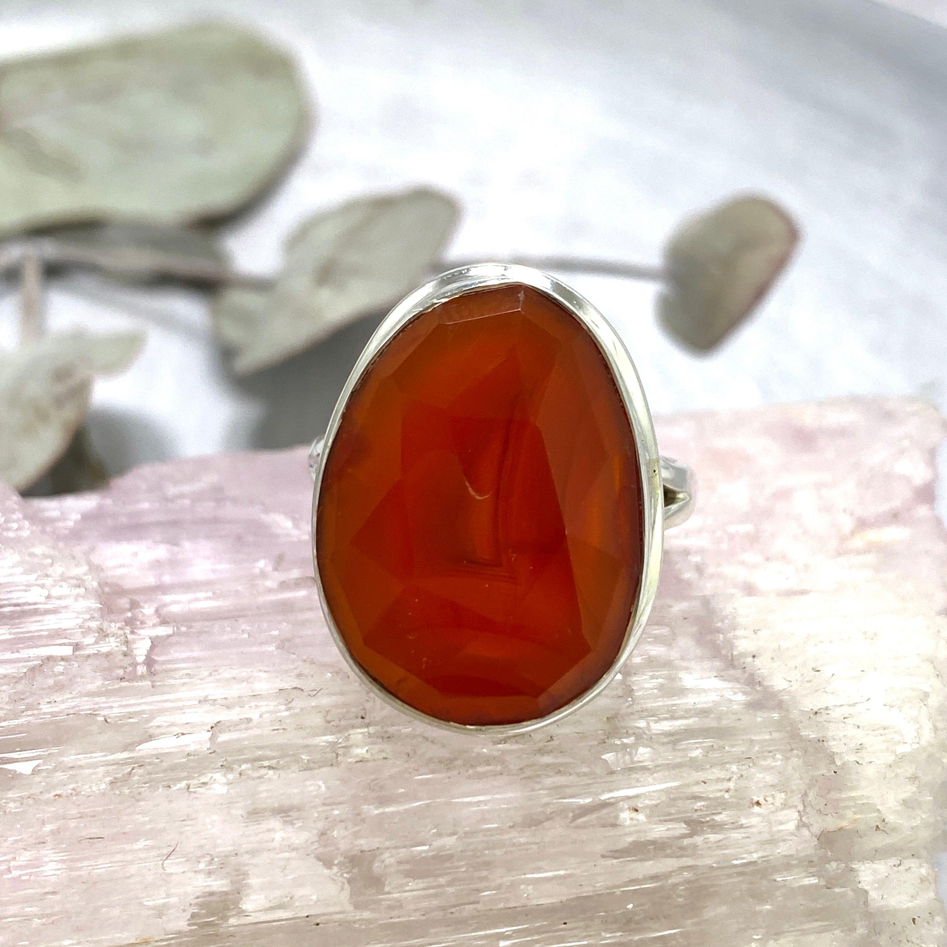 Natural Carnelian Oval Faceted Ring - Size 10 - KRGJ2554 - Elegant Jewelry for Women, Gift for Her, Boho Chic Style, Perfect for Weddings, Parties & Everyday Wear