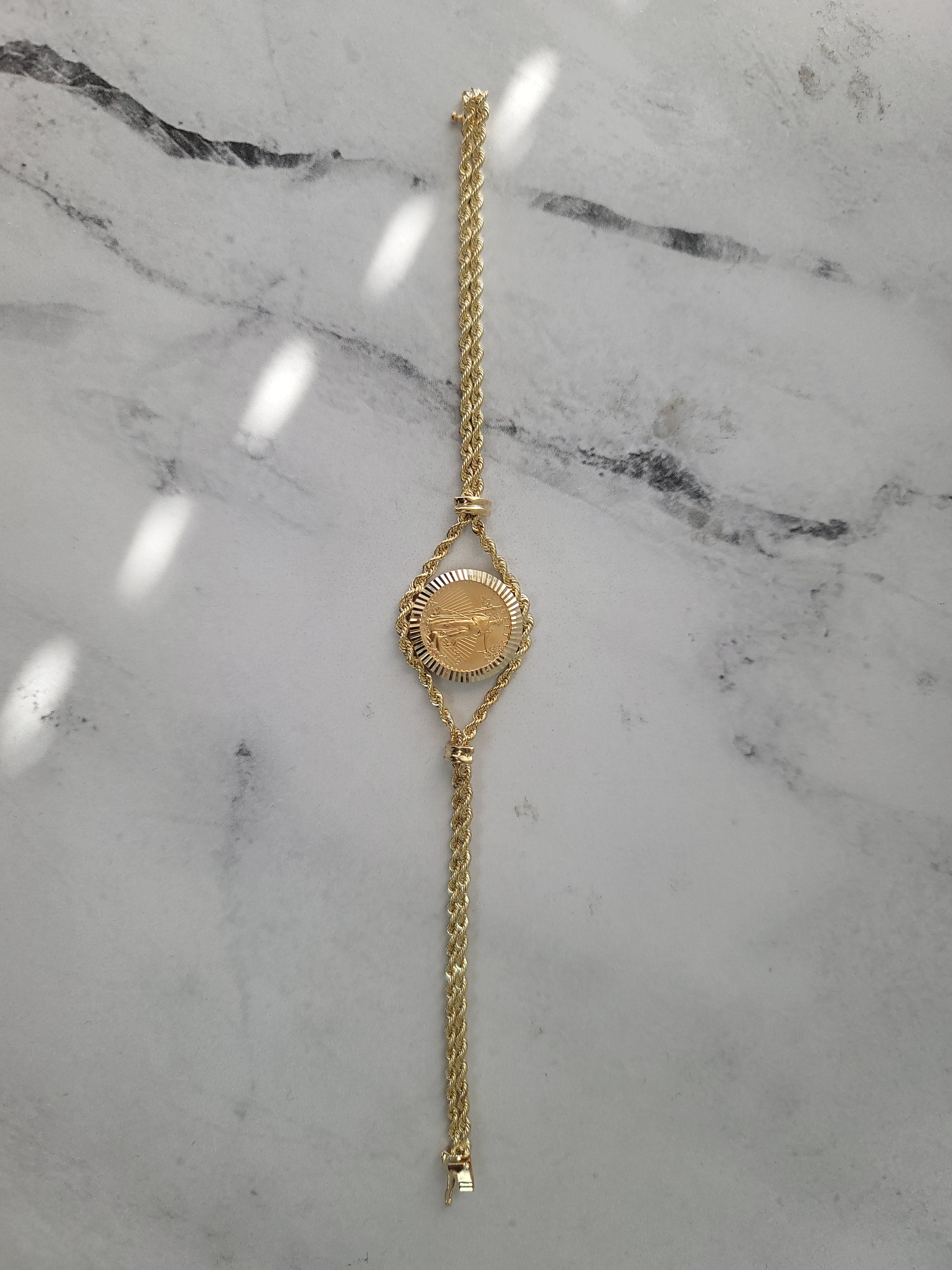 Lady Liberty US Coin Bracelet with Fluted Bezel on Rope Chain - Vintage Silver Coin Jewelry for Women, American Eagle Coin Necklace - Perfect for Patriotic Gifts & Everyday Wear