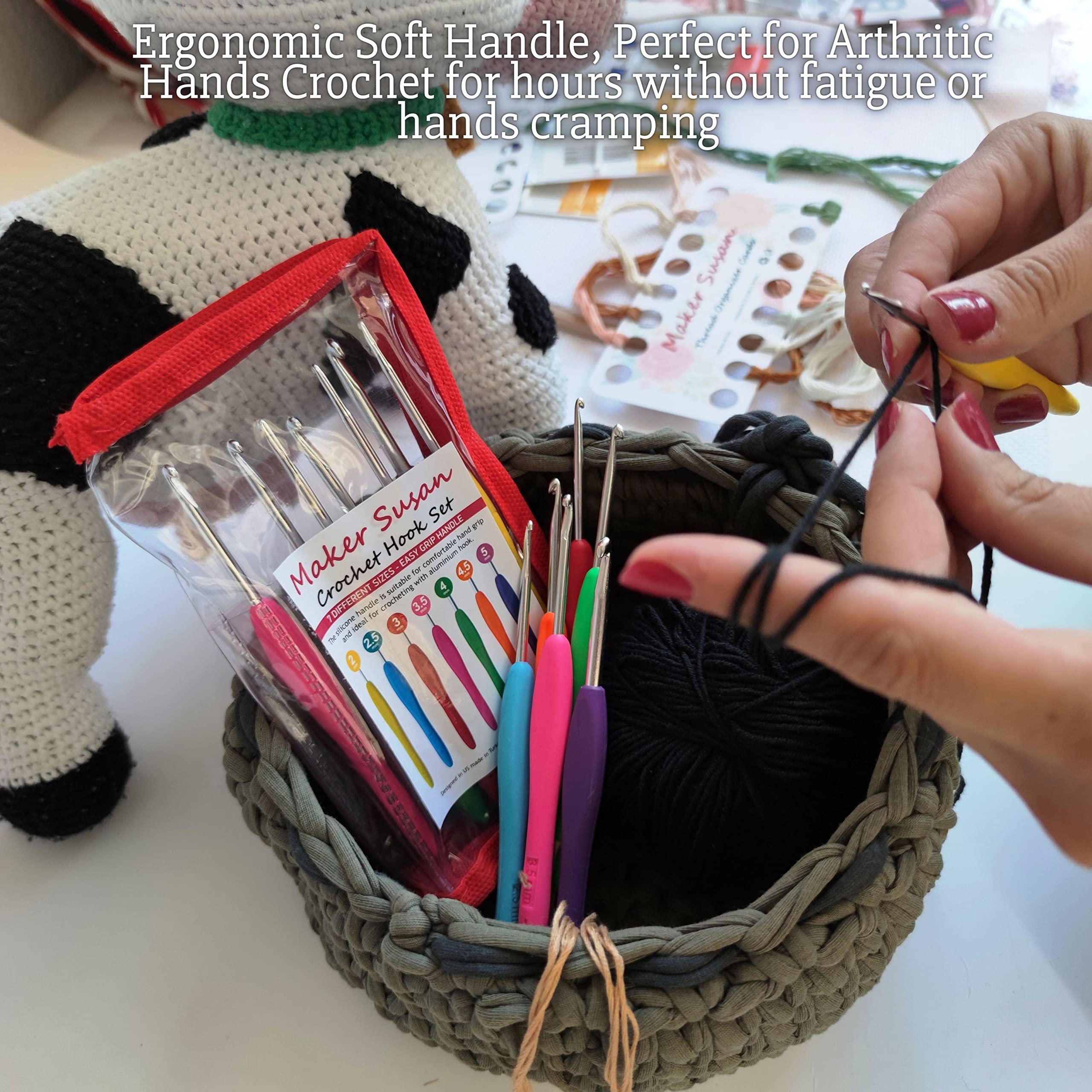 7 Size Ergonomic Crochet Hook Set (2mm-5mm) with Transparent Case - Extra Long Comfortable Knitting Needles for Beginners & Arthritic Hands - Perfect for DIY Yarn Crafts, Amigurumi, and Home Decor Projects