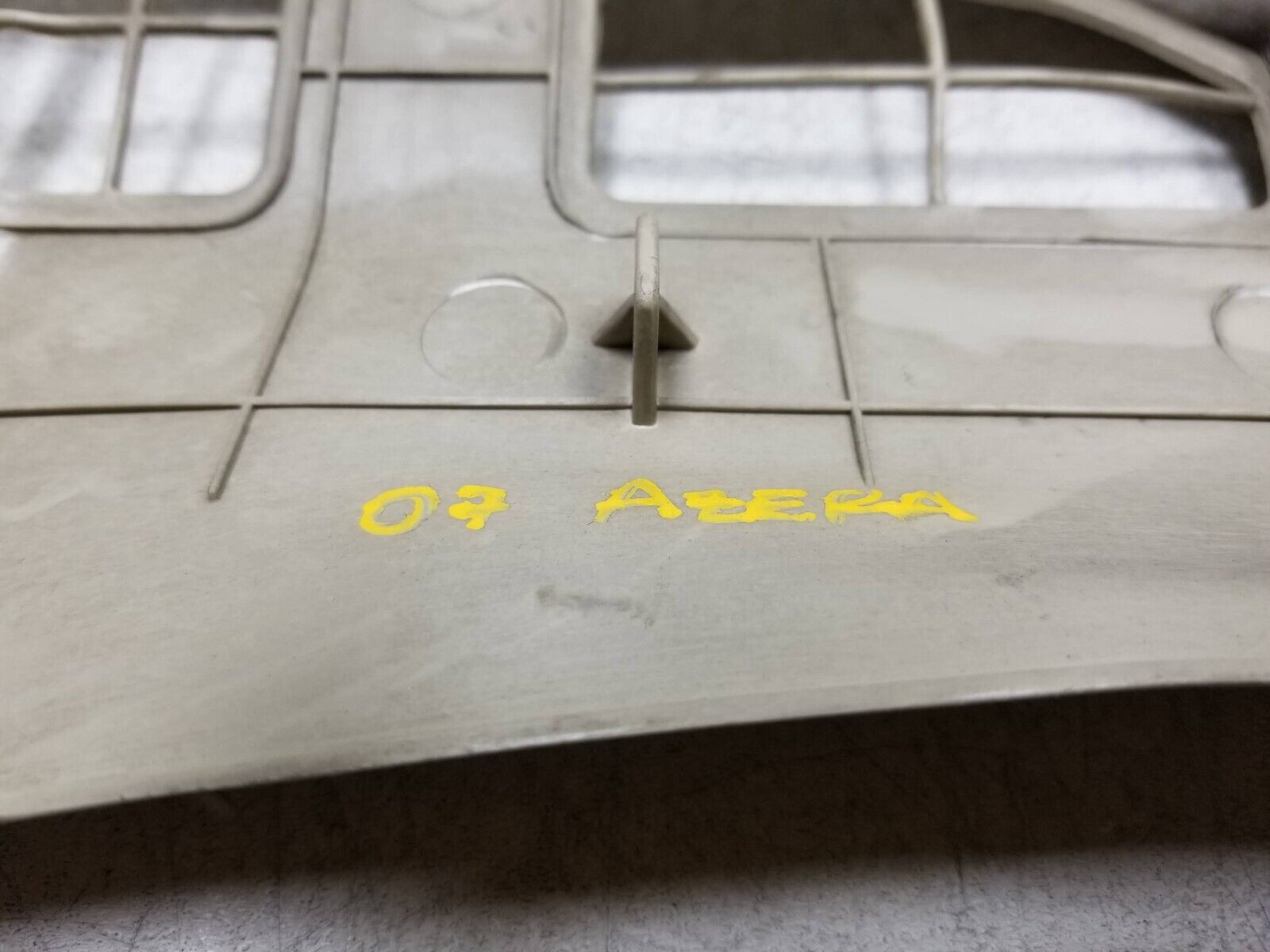 10 Hyundai Azera Dash Hush Lower Trim Panel Driver Side OEM Replacement Part - Perfect for Interior Repair & Car Restoration Projects