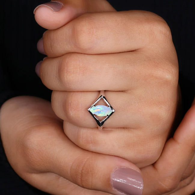 Natural Ethiopian Opal Wedding Ring for Women - Genuine Fire Opal Engagement Band, Elegant & Unique Bridal Jewelry - Perfect for Weddings, Anniversaries & Special Occasions