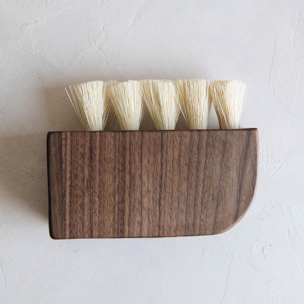 Premium Large Wooden Counter Brush - Heavy Duty Kitchen Scrubber for Stains & Grease - Ideal for Countertops, Sinks & Stovetops Cleaning (Model MT0967)