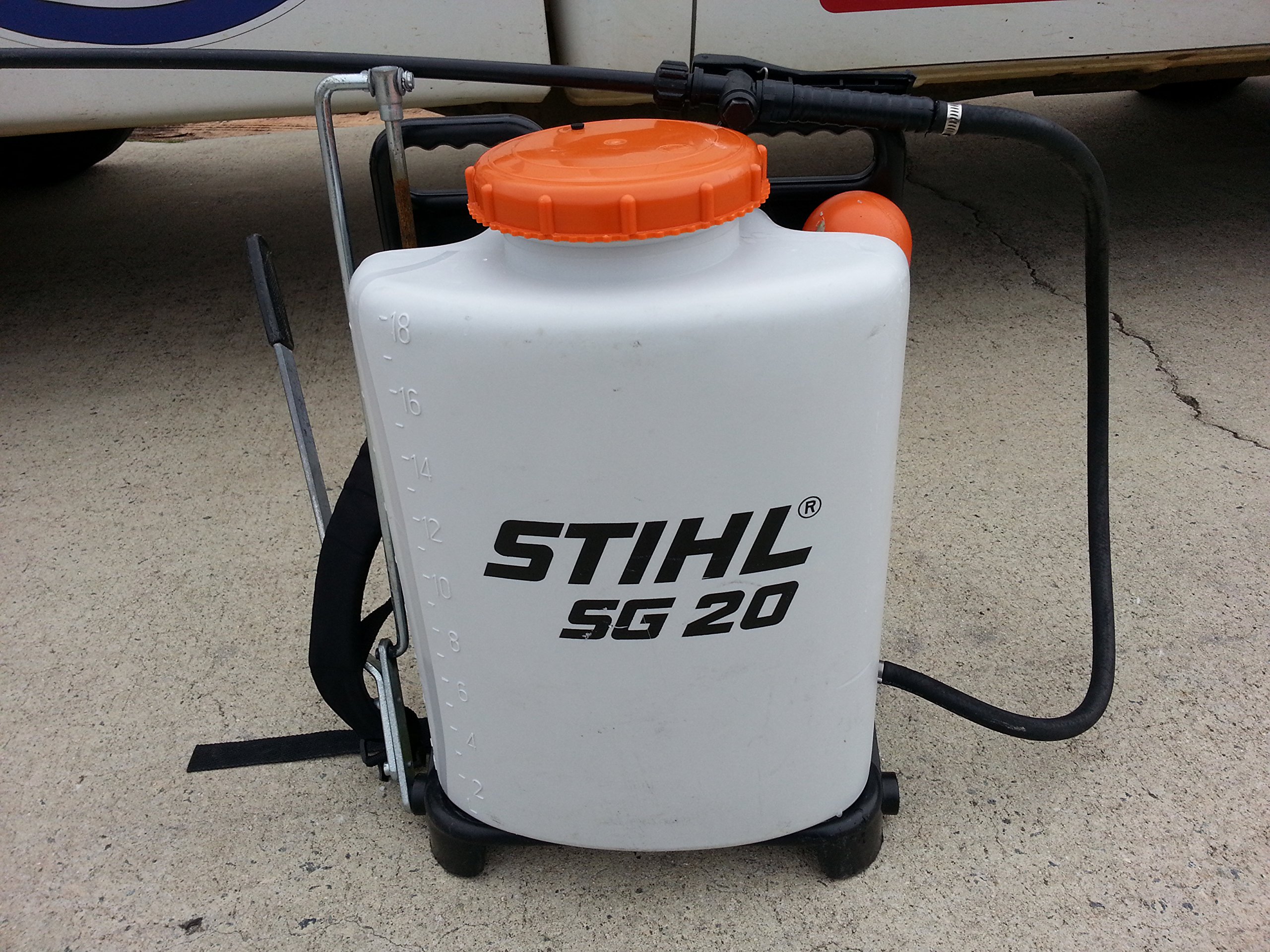 STIHL SG20 Professional Backpack Sprayer - 4 Gallon Capacity for Lawn, Garden & Pest Control | Durable & Ergonomic Design for Easy Use in Landscaping & Agriculture