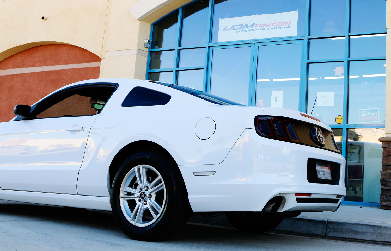 10-14 Ford Mustang Clear Lens LED Rear Side Marker Lamps with Red Lights - Enhanced Visibility & Style for Night Driving & Car Shows