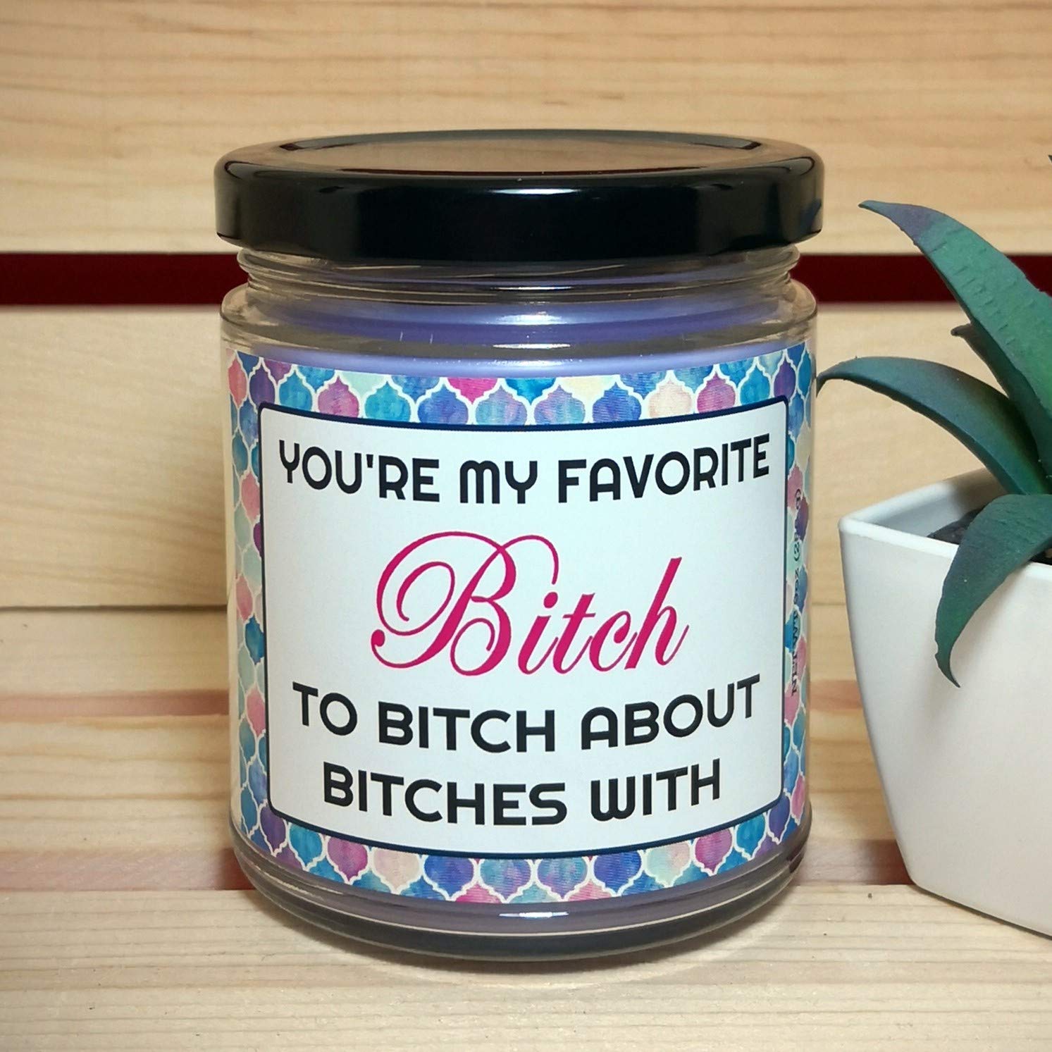 Best Friend Gift - Funny 'You're My Favorite Bitch' Candle for Birthday, Friendship & Bitching Sessions - Perfect for Relaxing Evenings & Heartfelt Moments