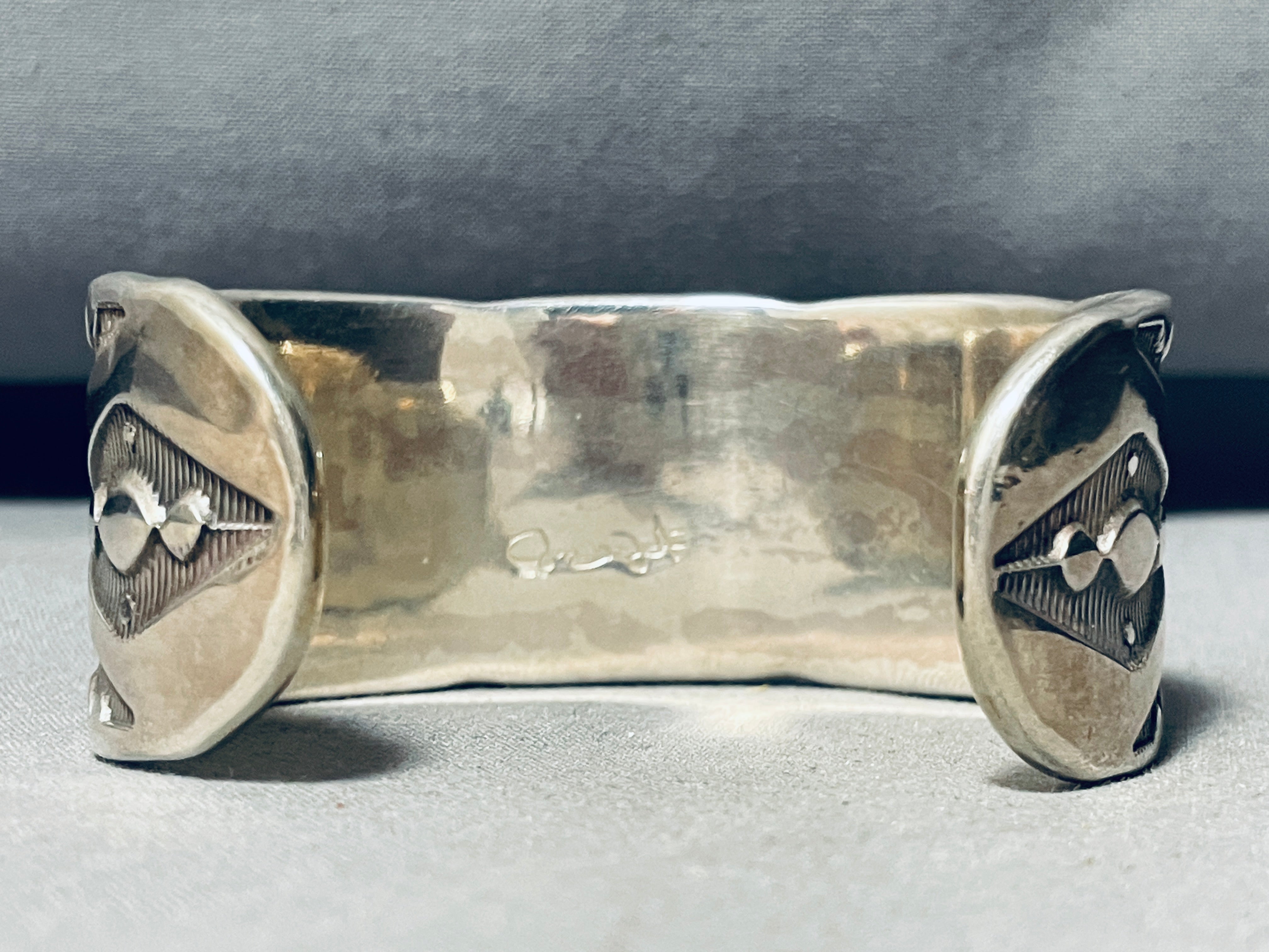 117 Grams Handcrafted Vintage Navajo Sterling Silver Bracelet - Authentic Native American Jewelry for Women, Perfect for Boho & Western Fashion