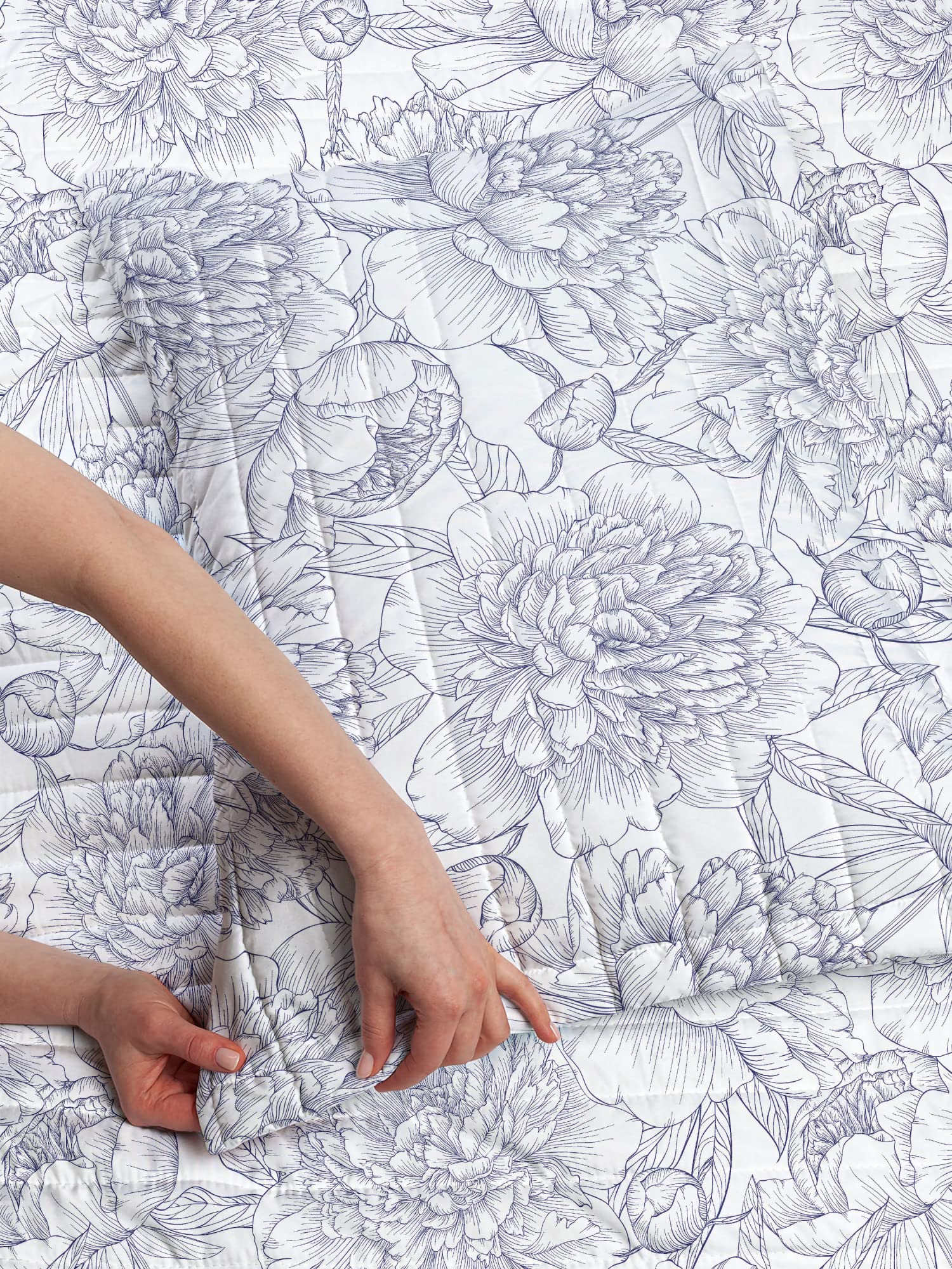 Ambesonne Floral Reversible King Size Bedspread Set - Hand Drawn Rose, Chamomile & Peonies Design on Lavender Blue Microfiber Bedding with Pillow Shams | Perfect for Master Bedroom, Guest Room & Bohemian Home Decor