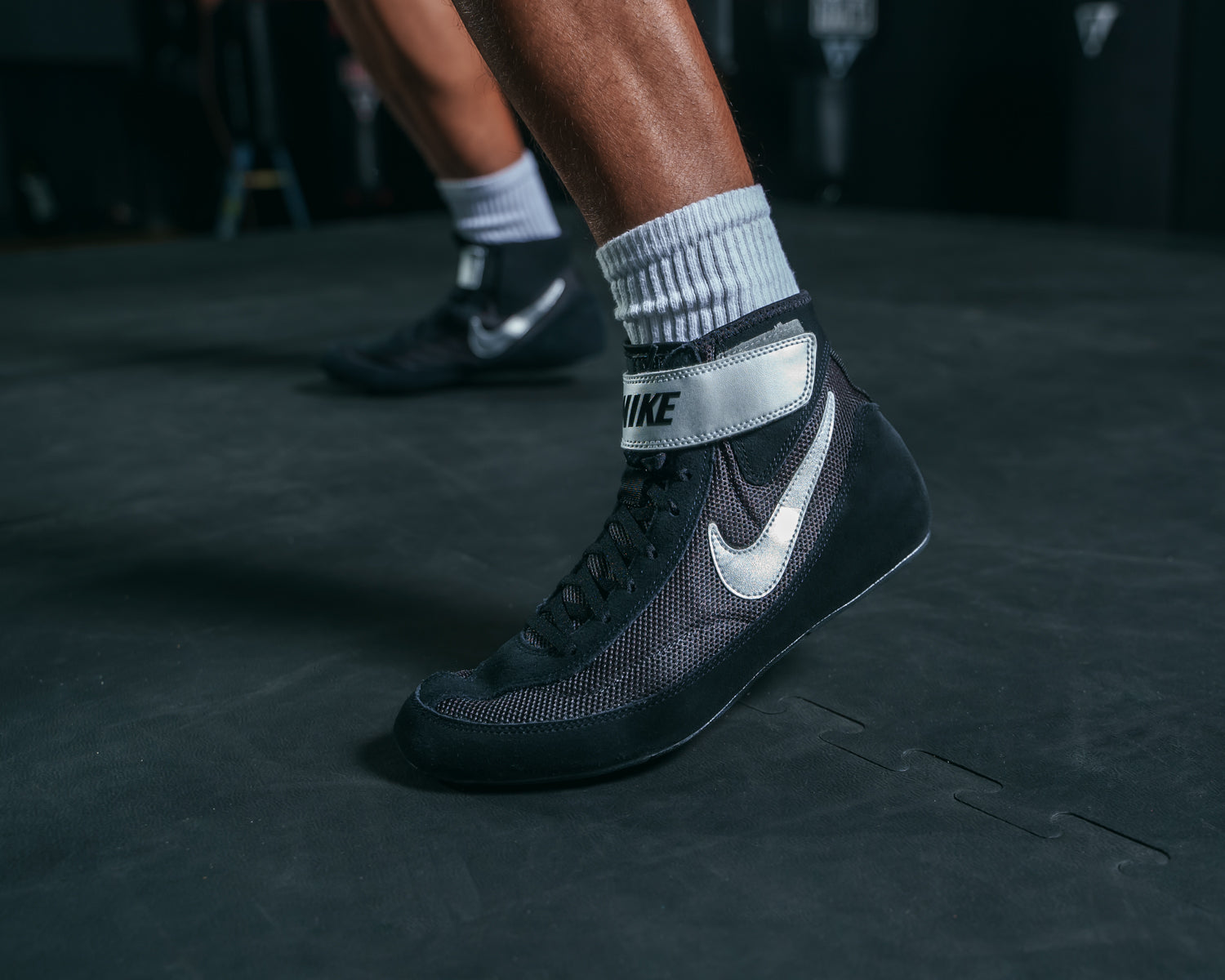 Nike SpeedSweep VII Soccer Cleats - Lightweight Football Boots for Men with Enhanced Traction | Perfect for Turf, Artificial Grass & Indoor Soccer Games