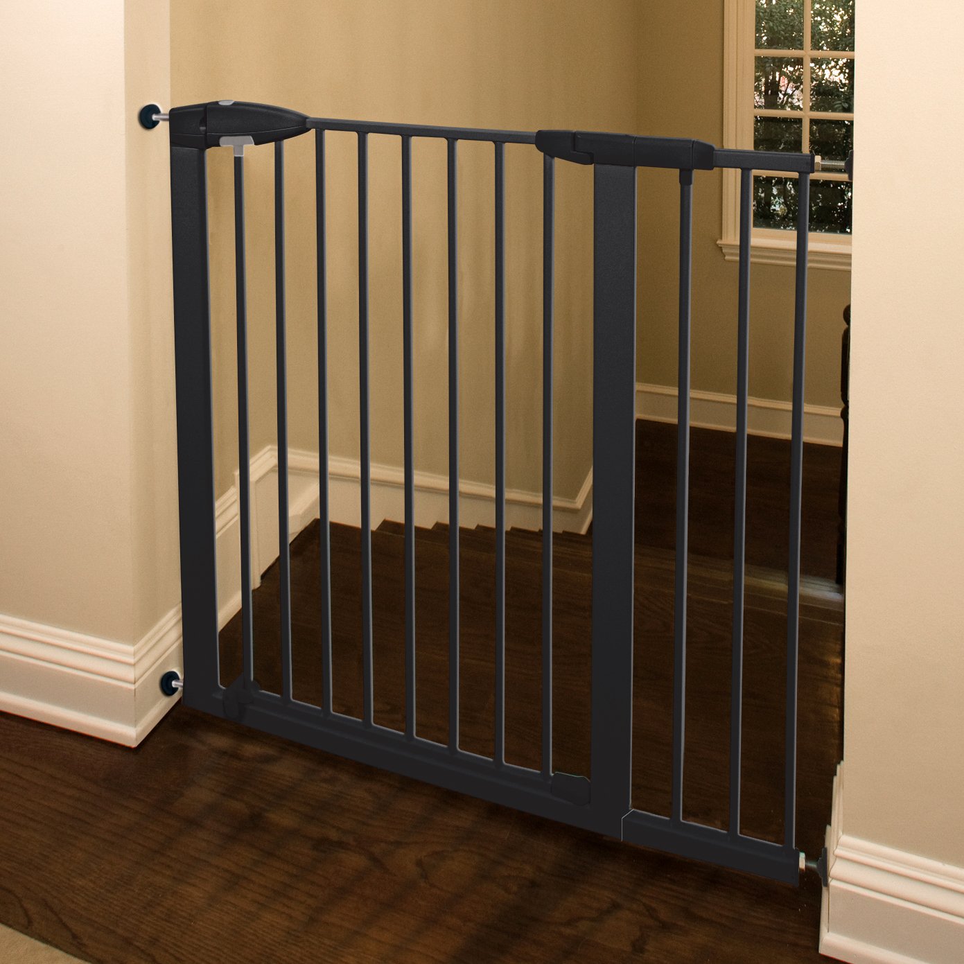 Munchkin Easy Close XL Metal Baby Gate - Adjustable 29.5