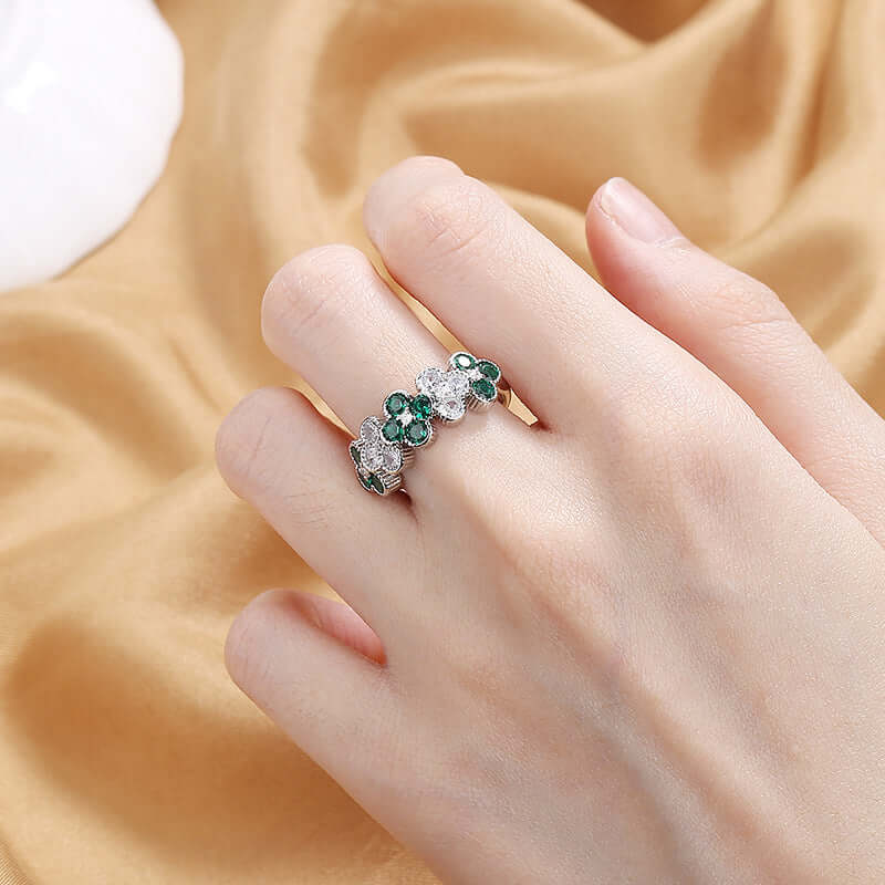 Lucky Gold Four Leaf Clover Adjustable Ring for Women & Men – Elegant Irish Shamrock Jewelry Gift for St. Patrick's Day, Wedding & Good Luck Charm