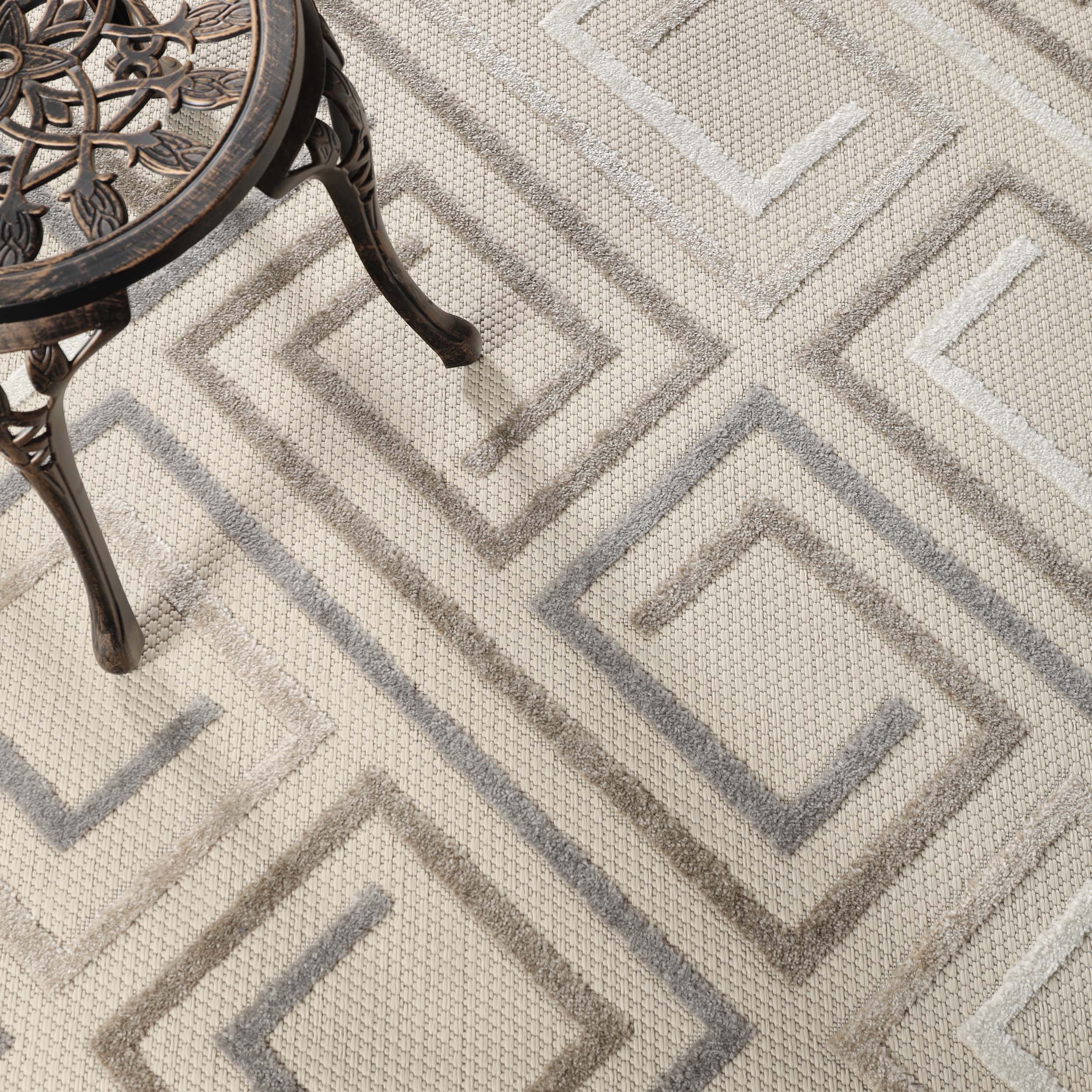 Stylish Geometric Modern Indoor Outdoor Area Rug - Perfect for Living Room, Patio, and Bedroom Decor