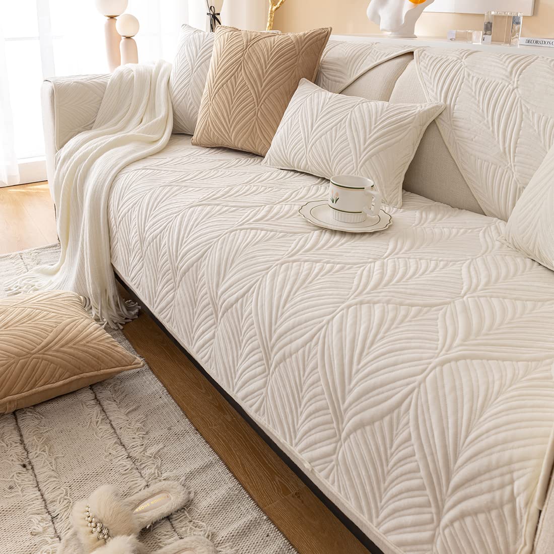 VCTOPS Super Soft Velvet Quilted Sofa Cover - Non-Slip Sectional Couch Slipcover with Leaf Pattern, Plush Furniture Protector for Pets & Kids (Cream, 36
